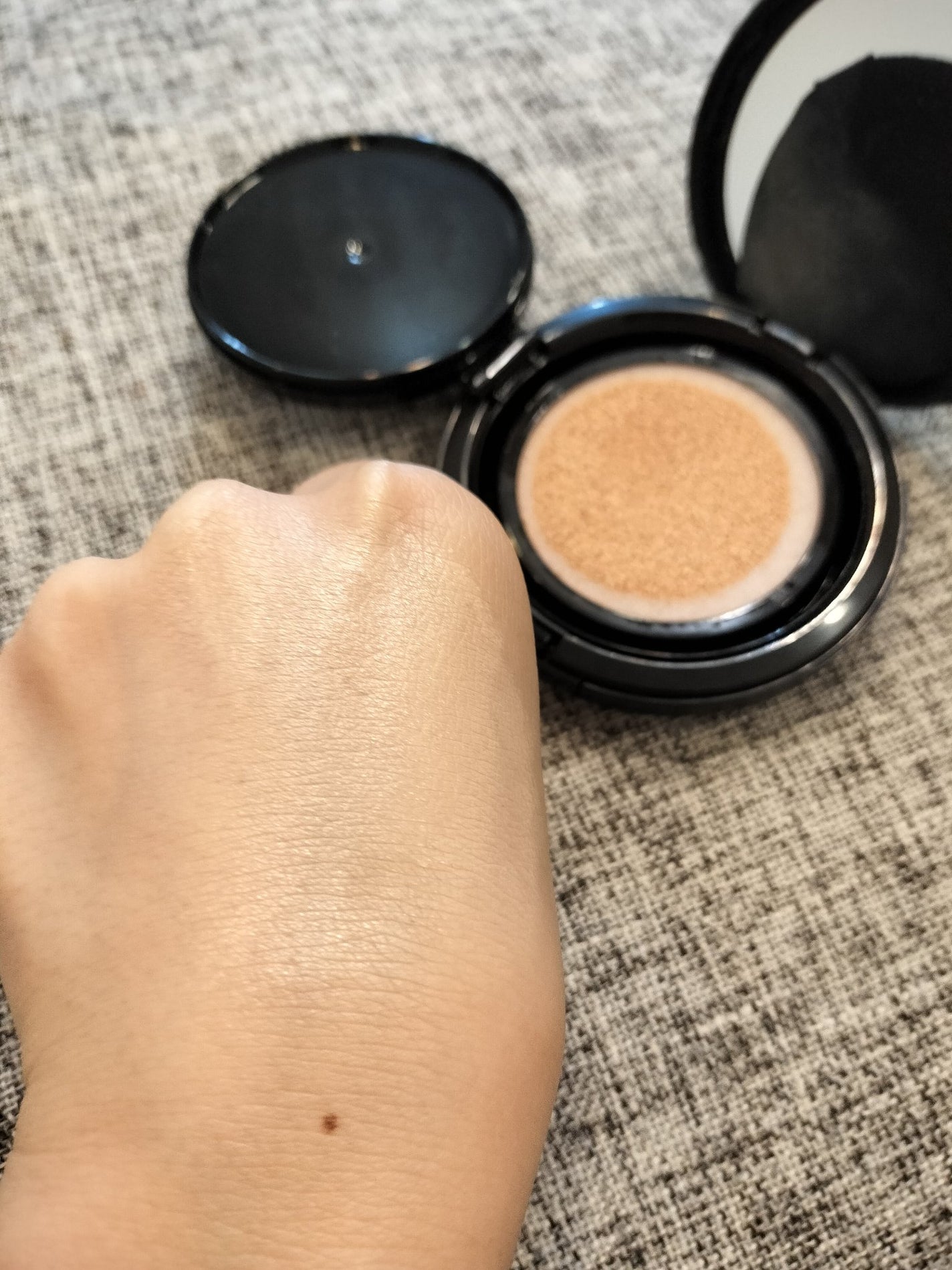 クリエイターズ ロングウェア UV クッション/ブリリアージュ/クッションファンデーションを使ったクチコミ(2枚目)