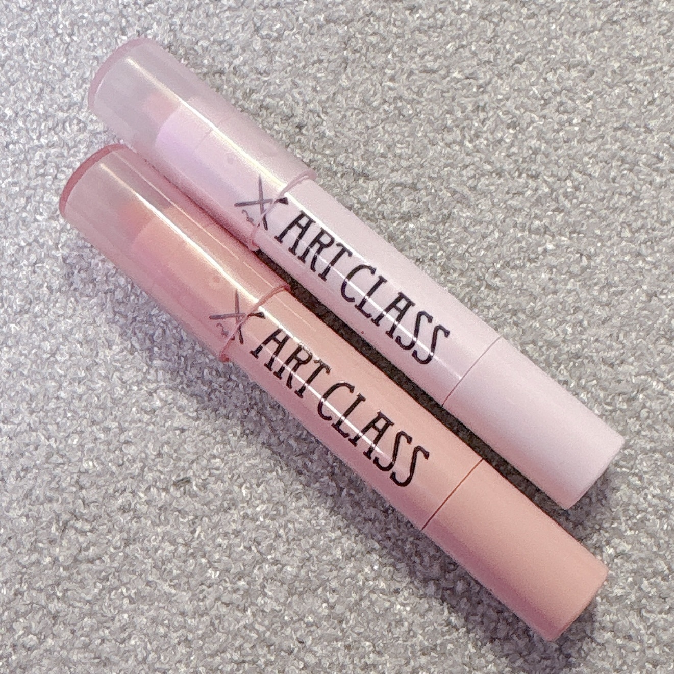 アートクラス アイグリッツ/too cool for school/スティックアイシャドウを使ったクチコミ（3枚目）