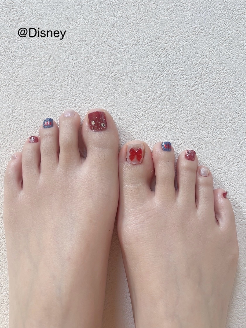 ハンド＆ペディキュアセット Disney collection/ohora/ネイルシールを使ったクチコミ（3枚目）