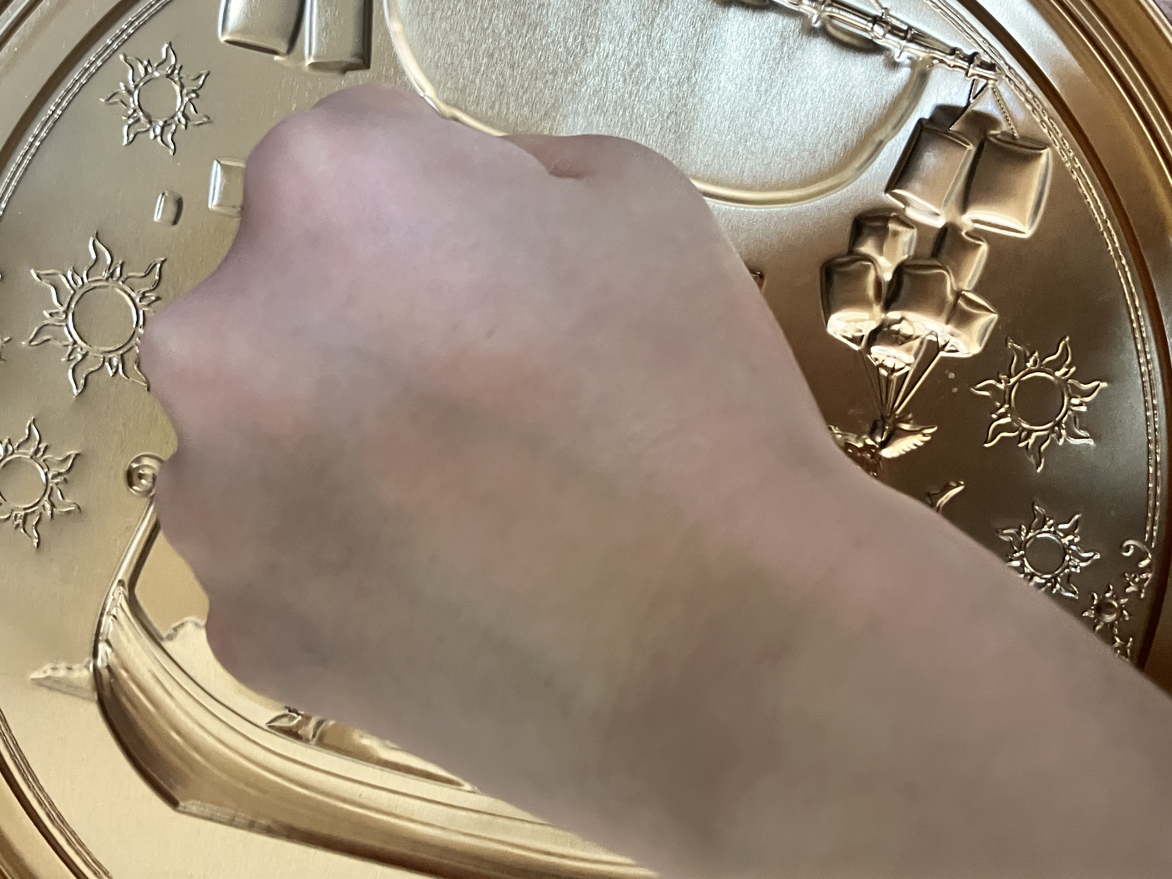 トーンアップUV エッセンス ピンクフラミンゴ/サンカット®/日焼け止めローションを使ったクチコミ（3枚目）