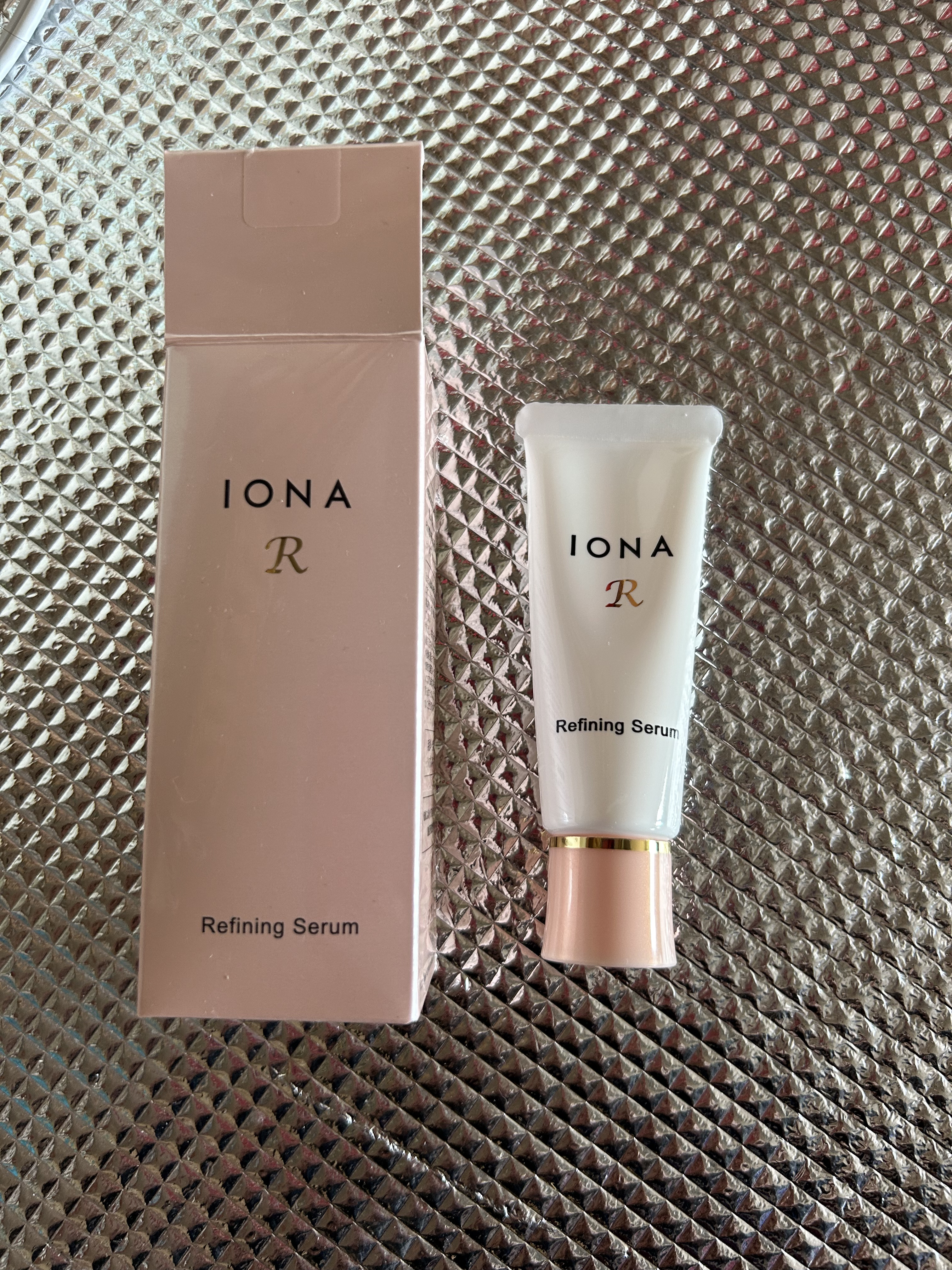 リファイニング セラム/イオナR (イオナアール)/美容液を使ったクチコミ（2枚目）