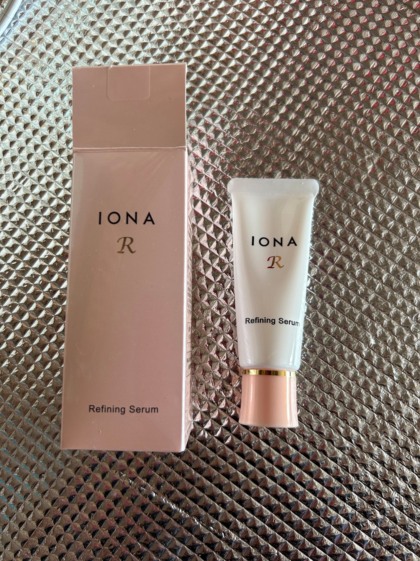 リファイニング セラム/イオナR (イオナアール)/美容液を使ったクチコミ(2枚目)