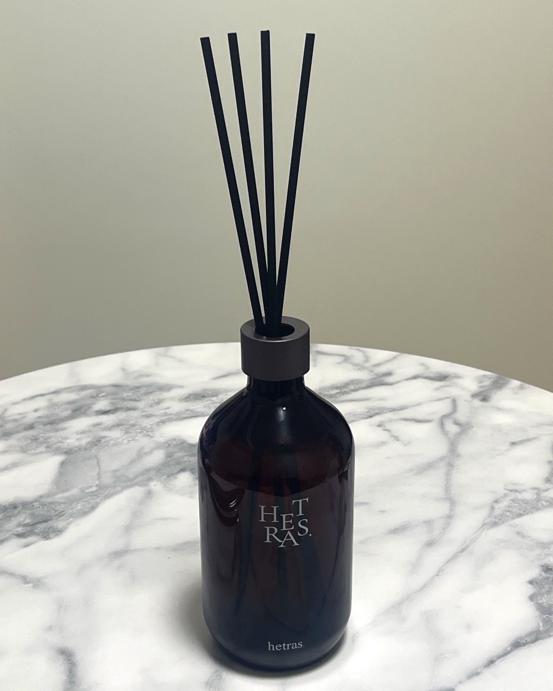 プレミアムディフューザー/hetras/ルームフレグランスを使ったクチコミ（2枚目）