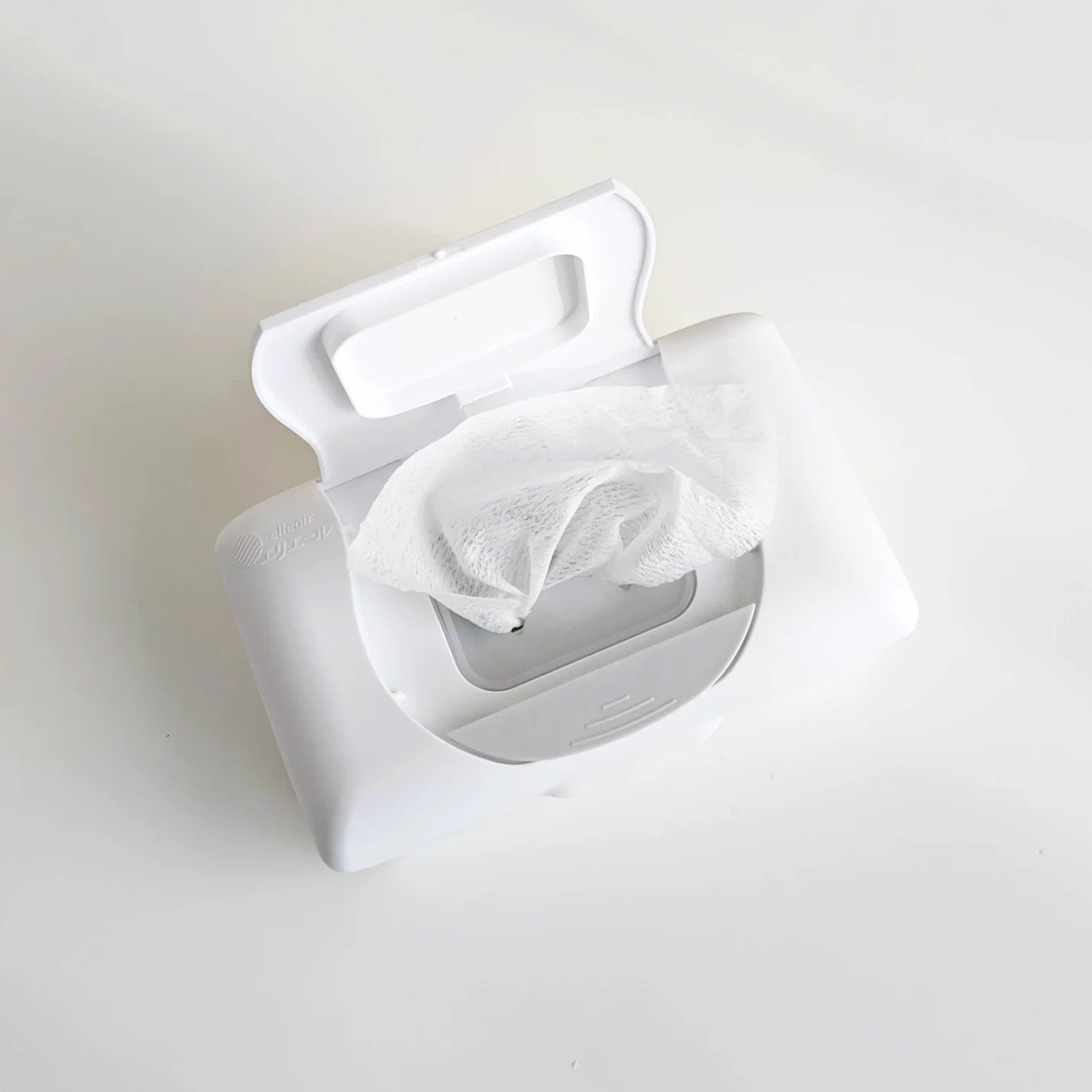 除菌できるノンアルコールタオル/エリエール/ティッシュを使ったクチコミ（2枚目）