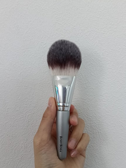 パウダーファンブラシ/ロージーローザ/メイクブラシを使ったクチコミ(1枚目)