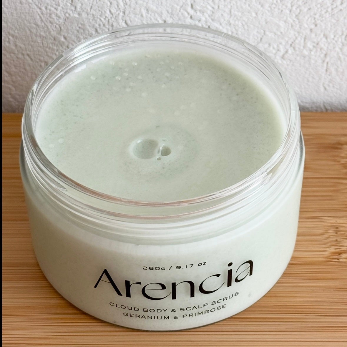 フレッシュクラウドスクラブ ゼラニウム&プリムローズ/アレンシア/ボディスクラブを使ったクチコミ(2枚目)