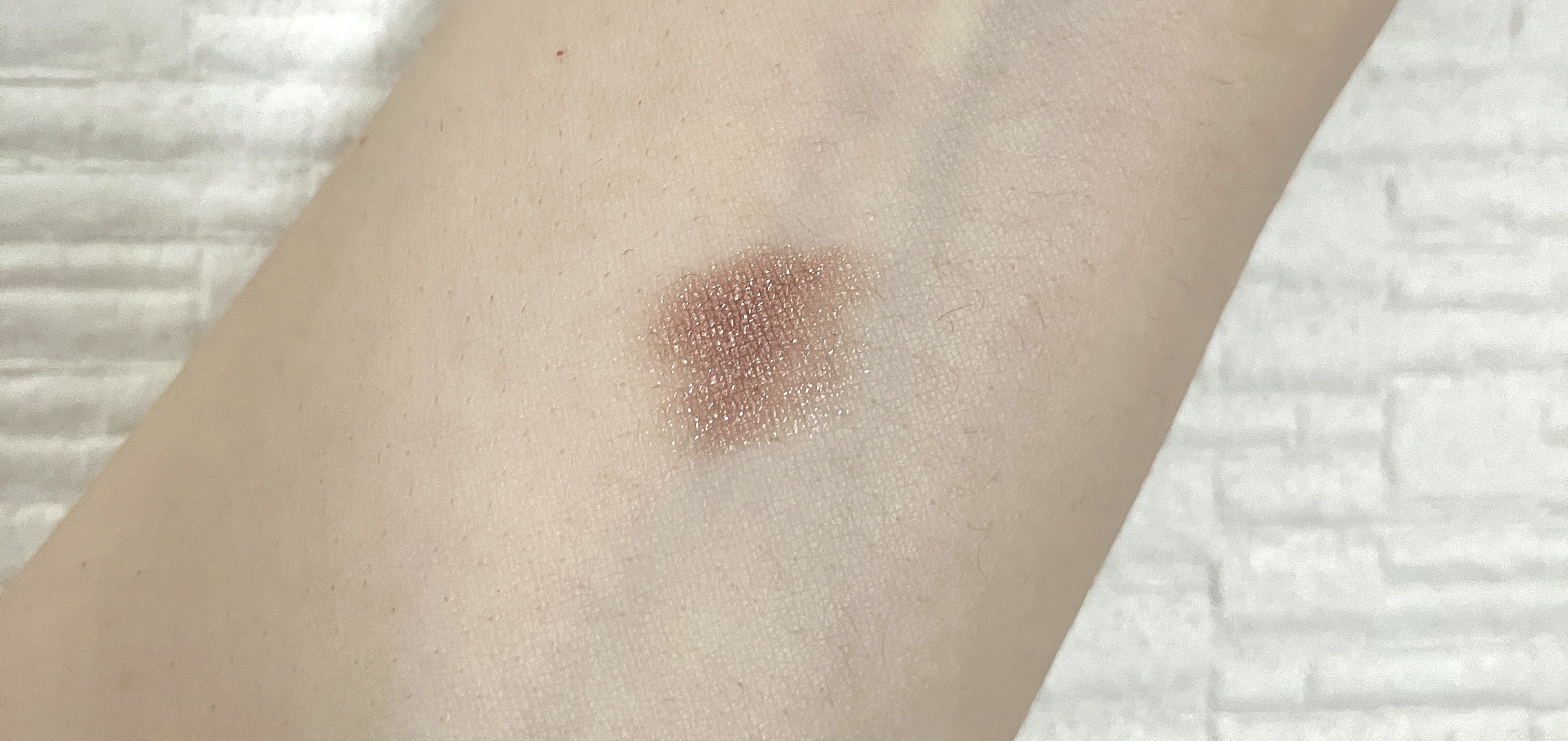 グリームオンフィットシャドウ/excel/スティックアイシャドウを使ったクチコミ（2枚目）