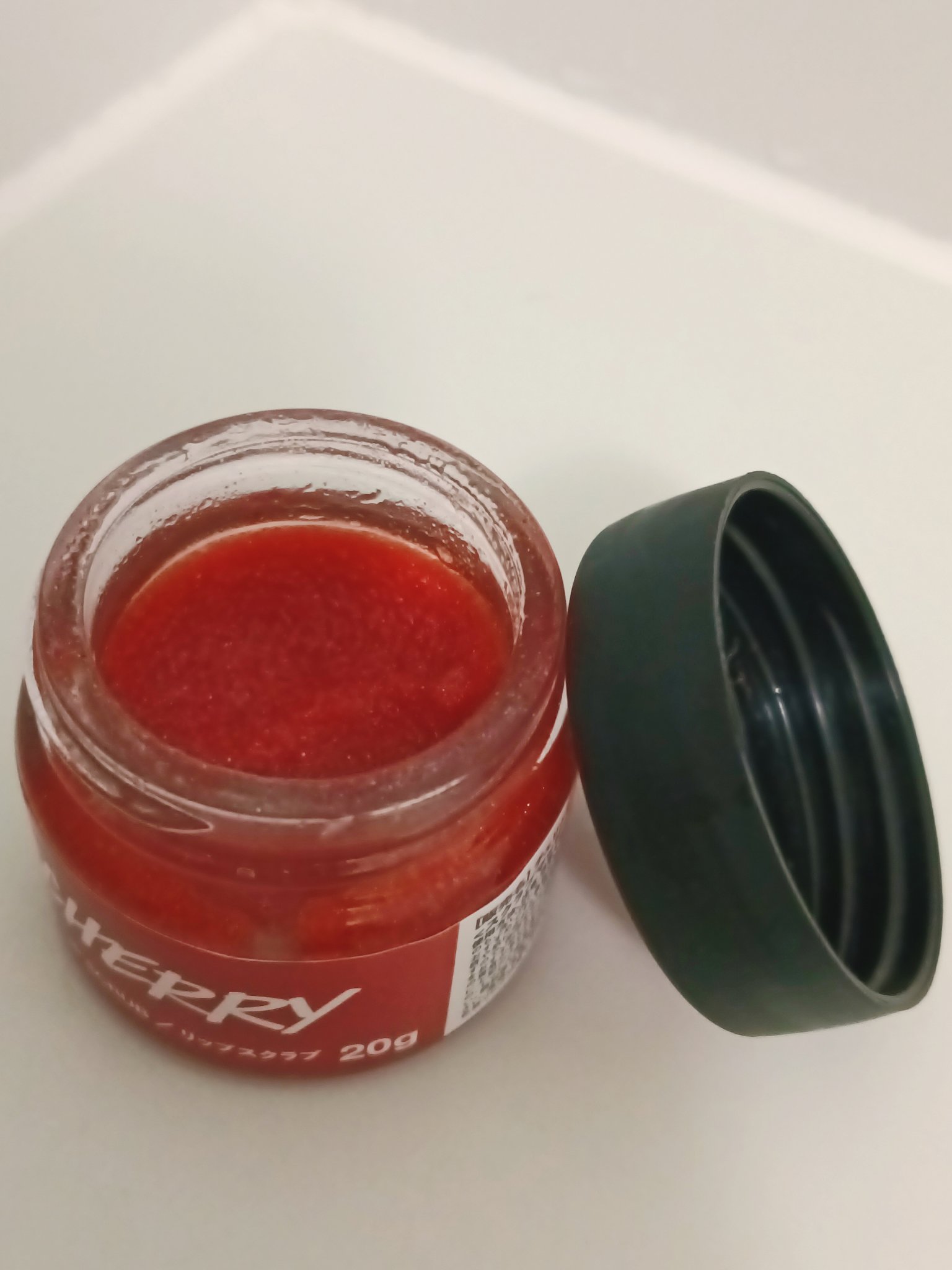 ラッシュ チェリッシュ リップスクラブのクチコミ「守れ、唇の治安と日々の活力
ラッシュ チェリッシュ リップスクラブ 

✂ーーーーーーーーーー.....」（2枚目）