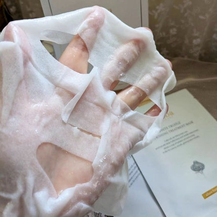 ホワイトトリュフナリシングトリートメントマスク/ダルバ/シートマスク・パックを使ったクチコミ(2枚目)