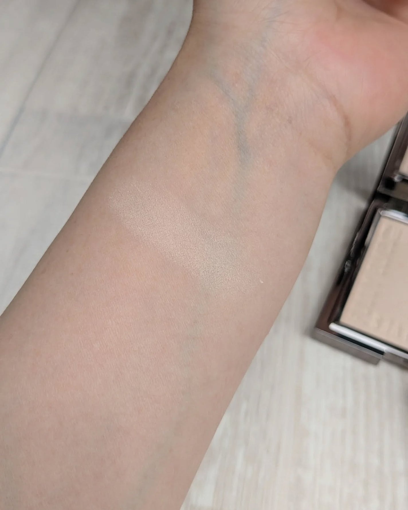 ソフトマットプレストパウダー/FUNNY ELVES方里/プレストパウダーを使ったクチコミ(6枚目)