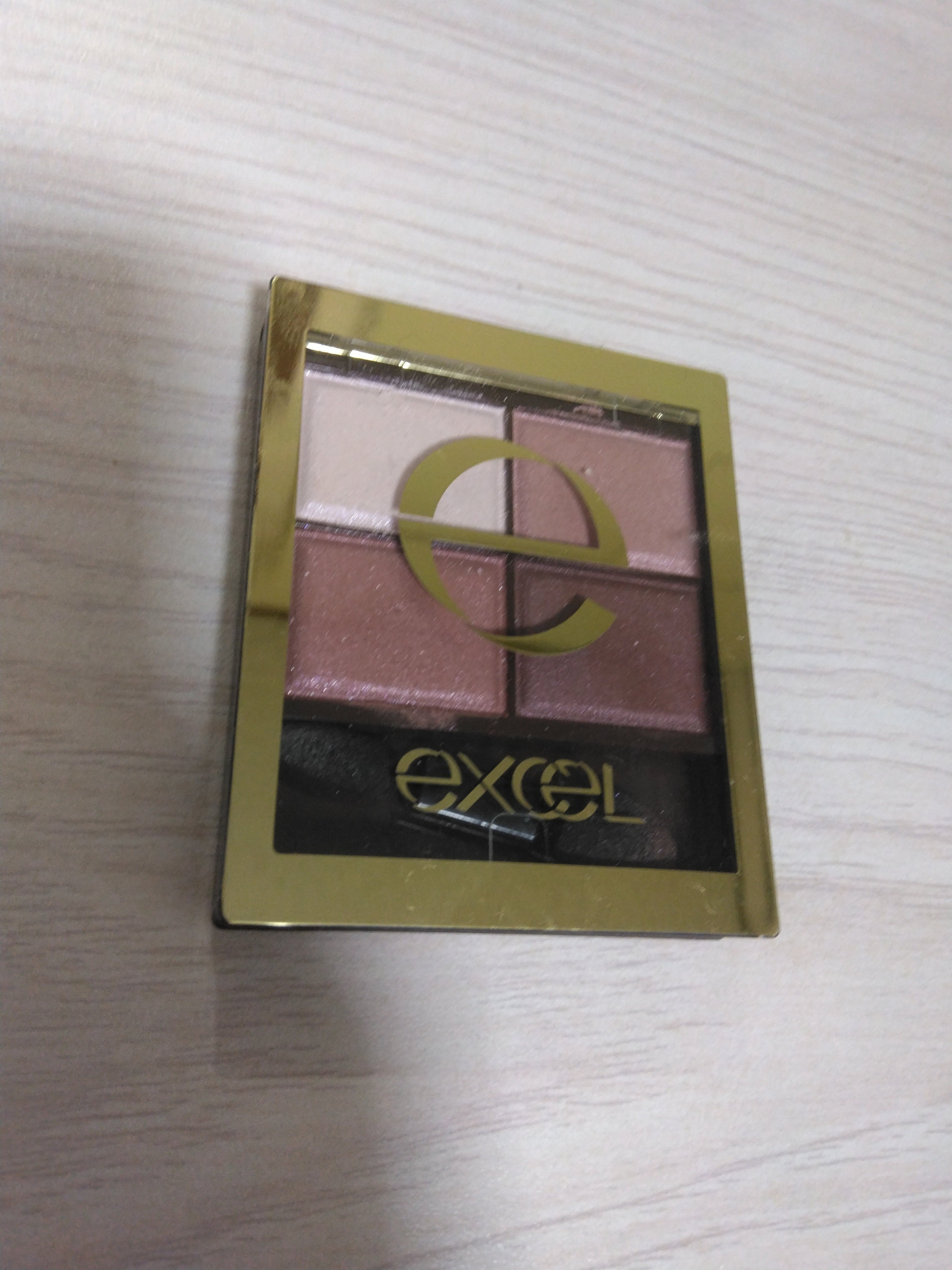 スキニーリッチシャドウ/excel/アイシャドウパレットを使ったクチコミ（1枚目）