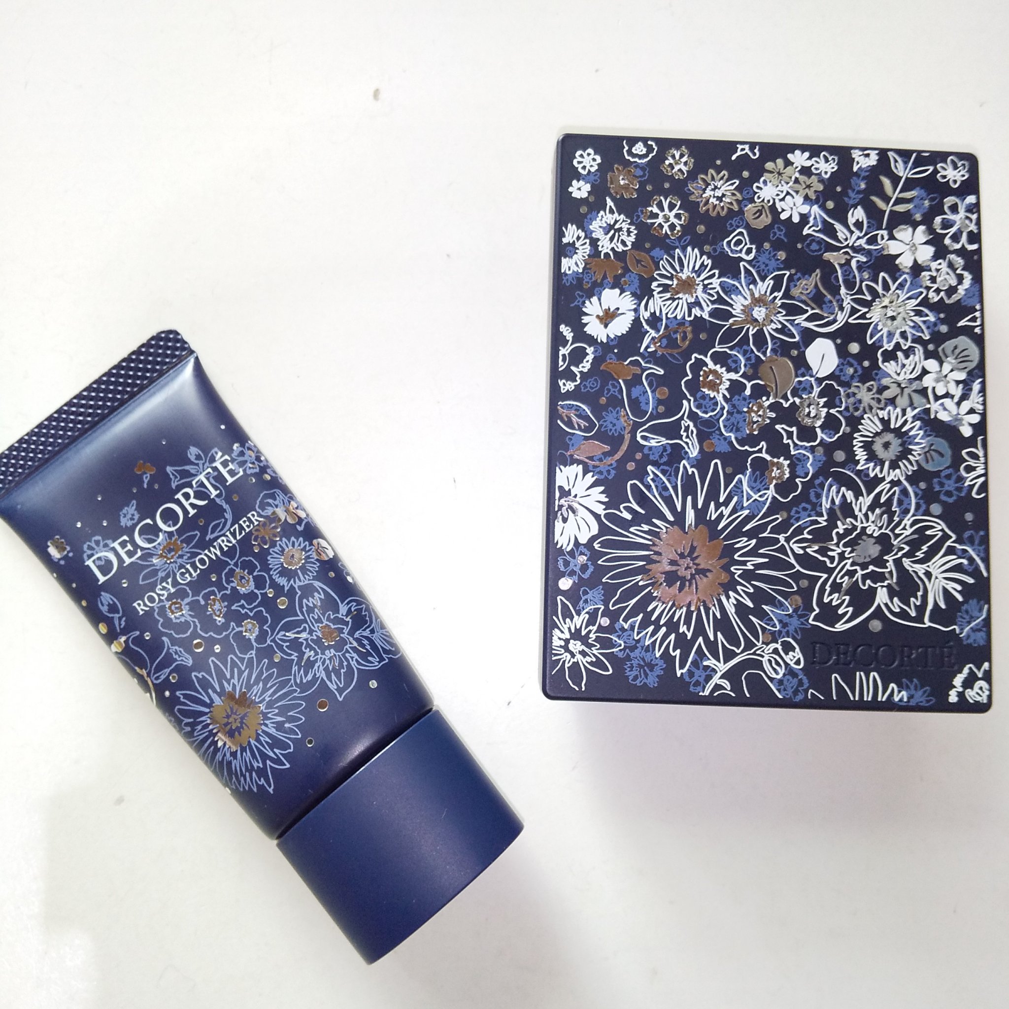 ウィンターダズル コレクション/DECORTÉ/メイクアップキットを使ったクチコミ（2枚目）