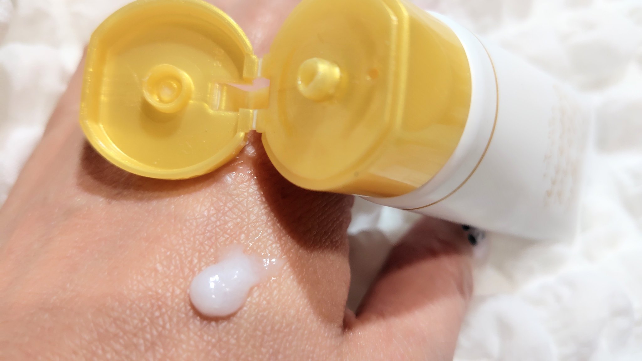 マジックハンドクリーム 薬用フルハンド/ゼリア新薬工業/ハンドクリームを使ったクチコミ（3枚目）