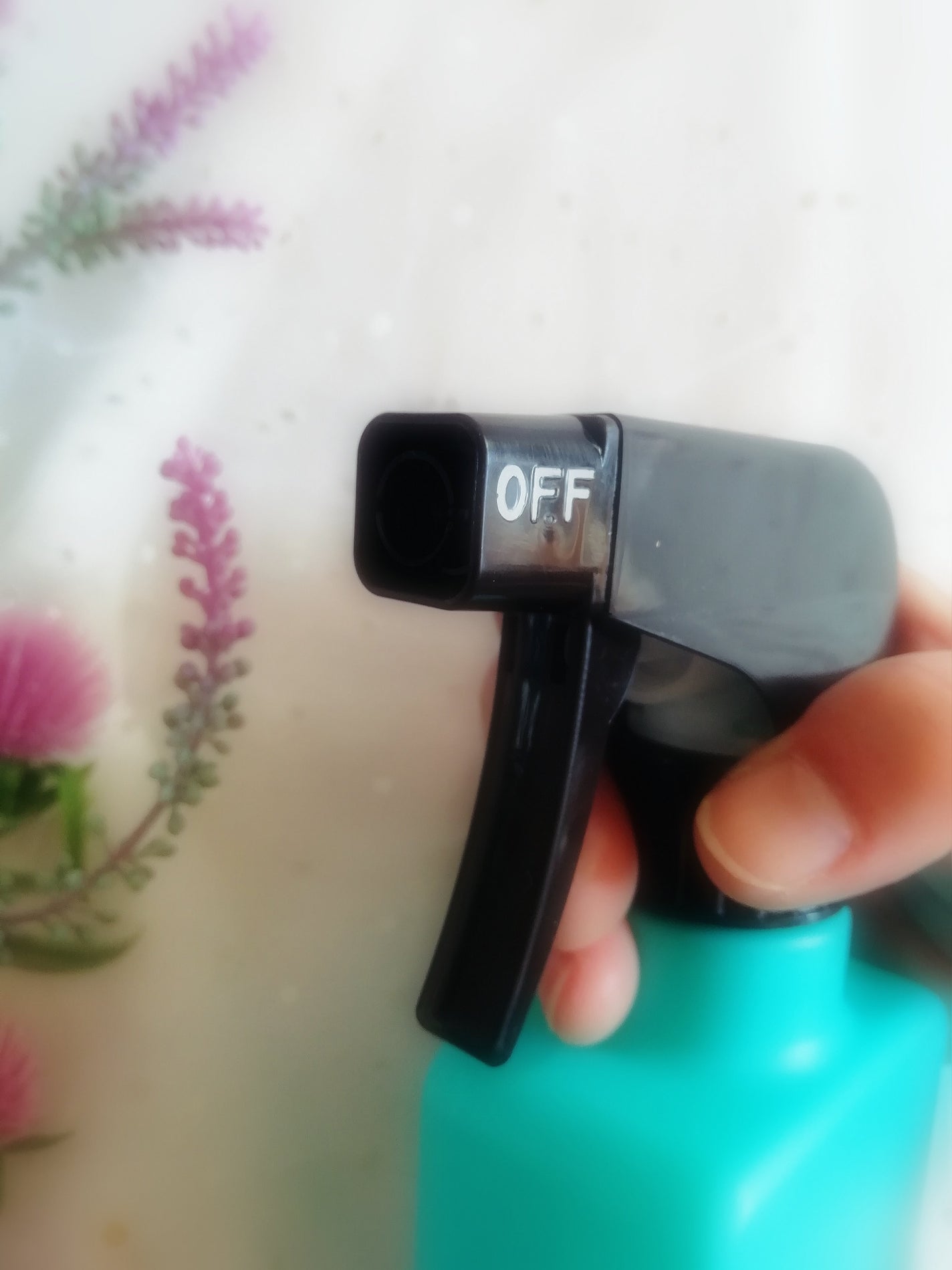 ファブリックミスト エレガントブルーフラワーの香り/MELLOW CHARM/ファブリックミストを使ったクチコミ(4枚目)