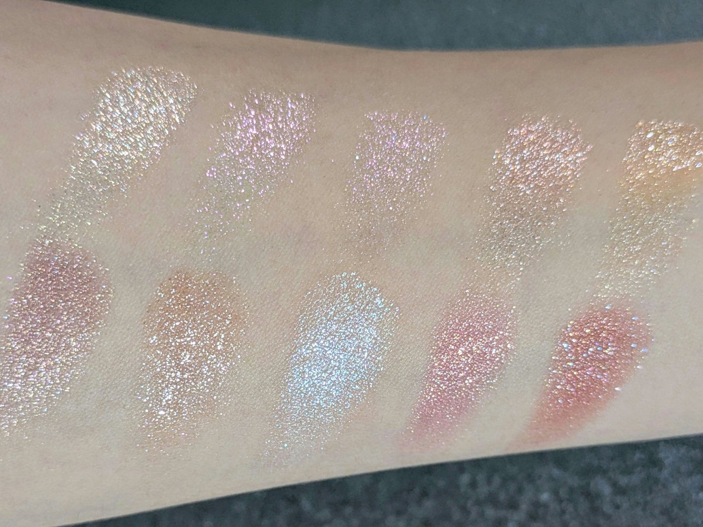ライトオンアイズシャドウパレット/ルミル/アイシャドウパレットを使ったクチコミ(4枚目)