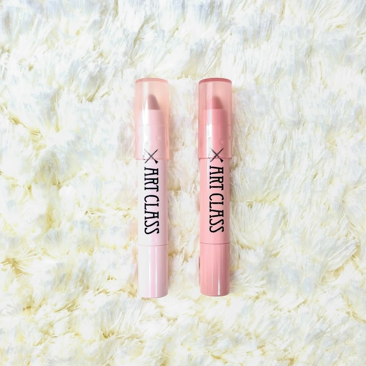 アートクラス アイグリッツ/too cool for school/スティックアイシャドウを使ったクチコミ(1枚目)