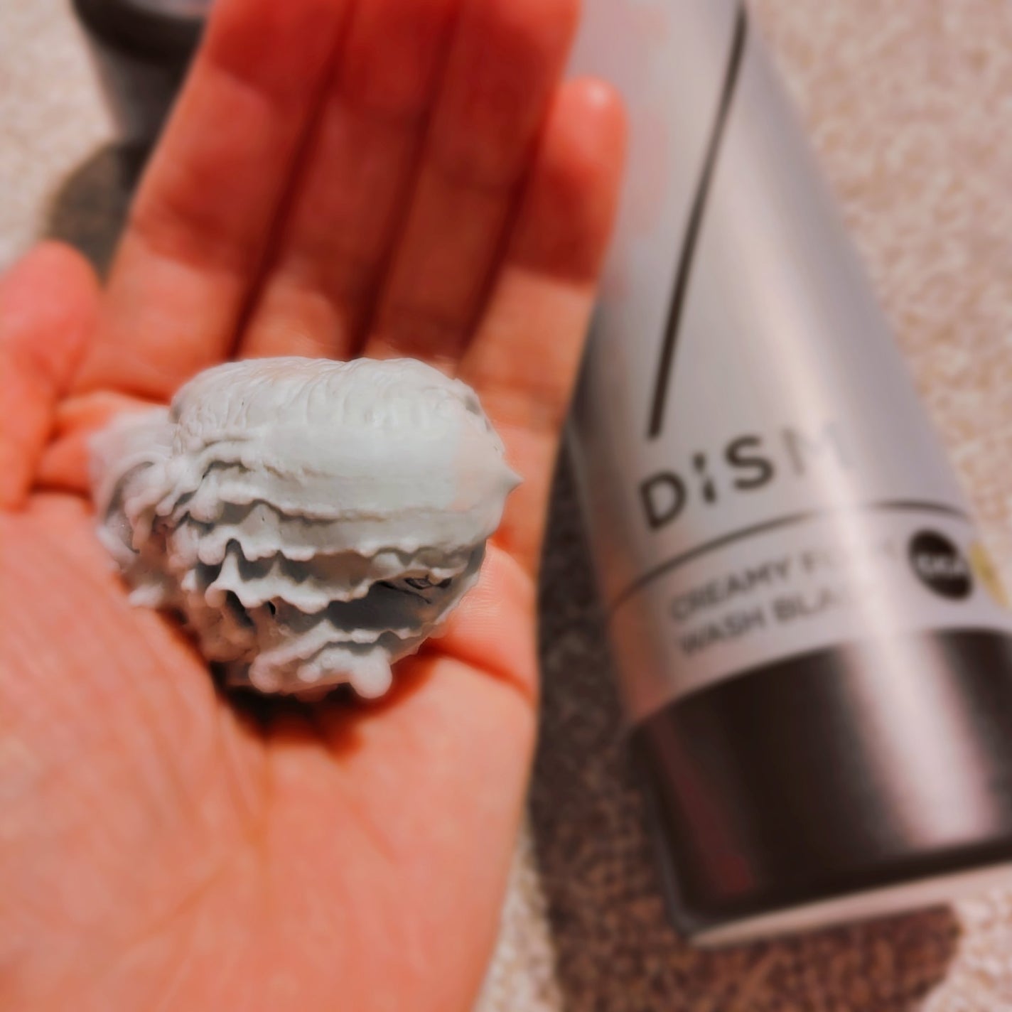 ディズム クリーミーフォームウォッシュ ブラック/DISM/泡洗顔を使ったクチコミ(4枚目)