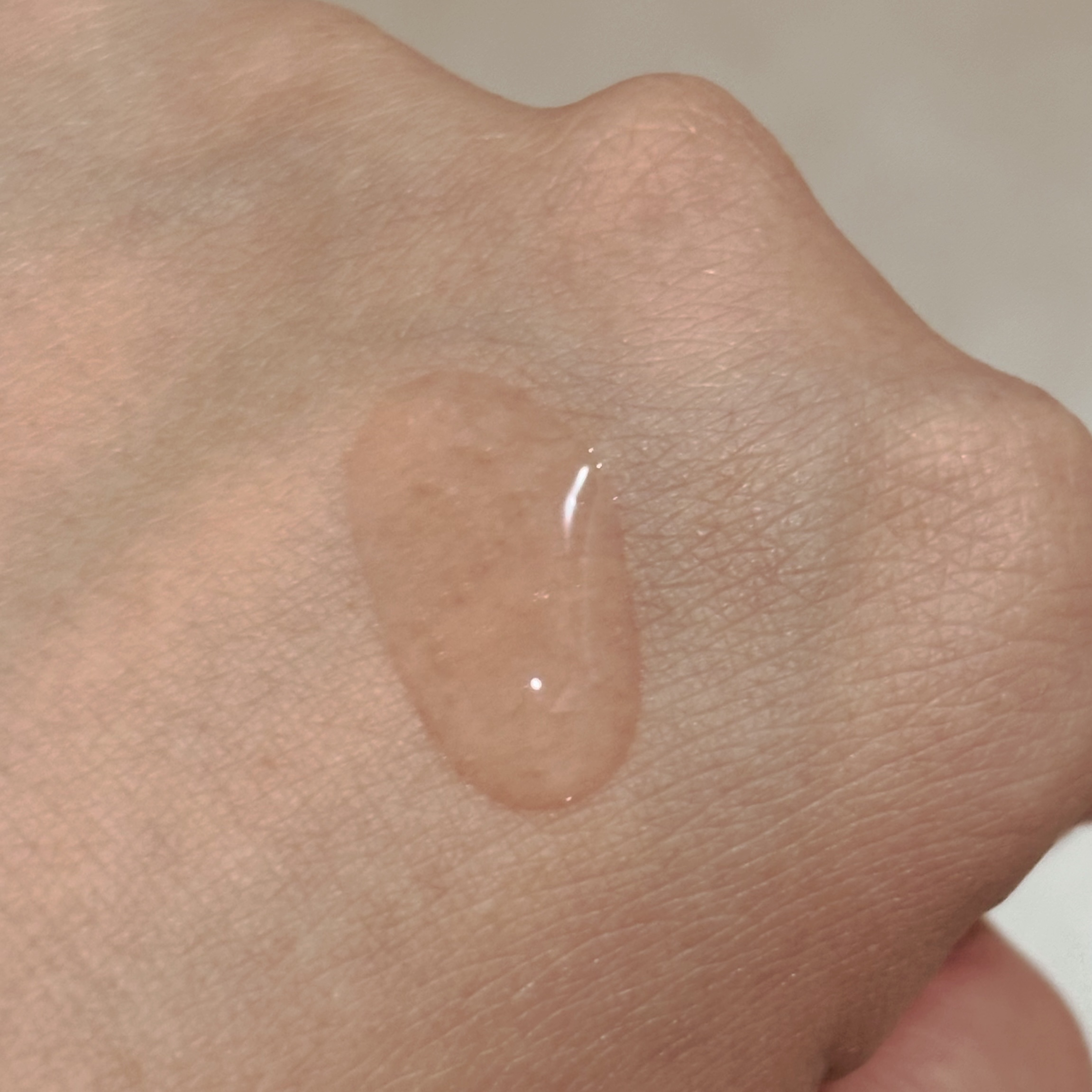 バウンシーセラム/LANEIGE/美容液を使ったクチコミ（3枚目）