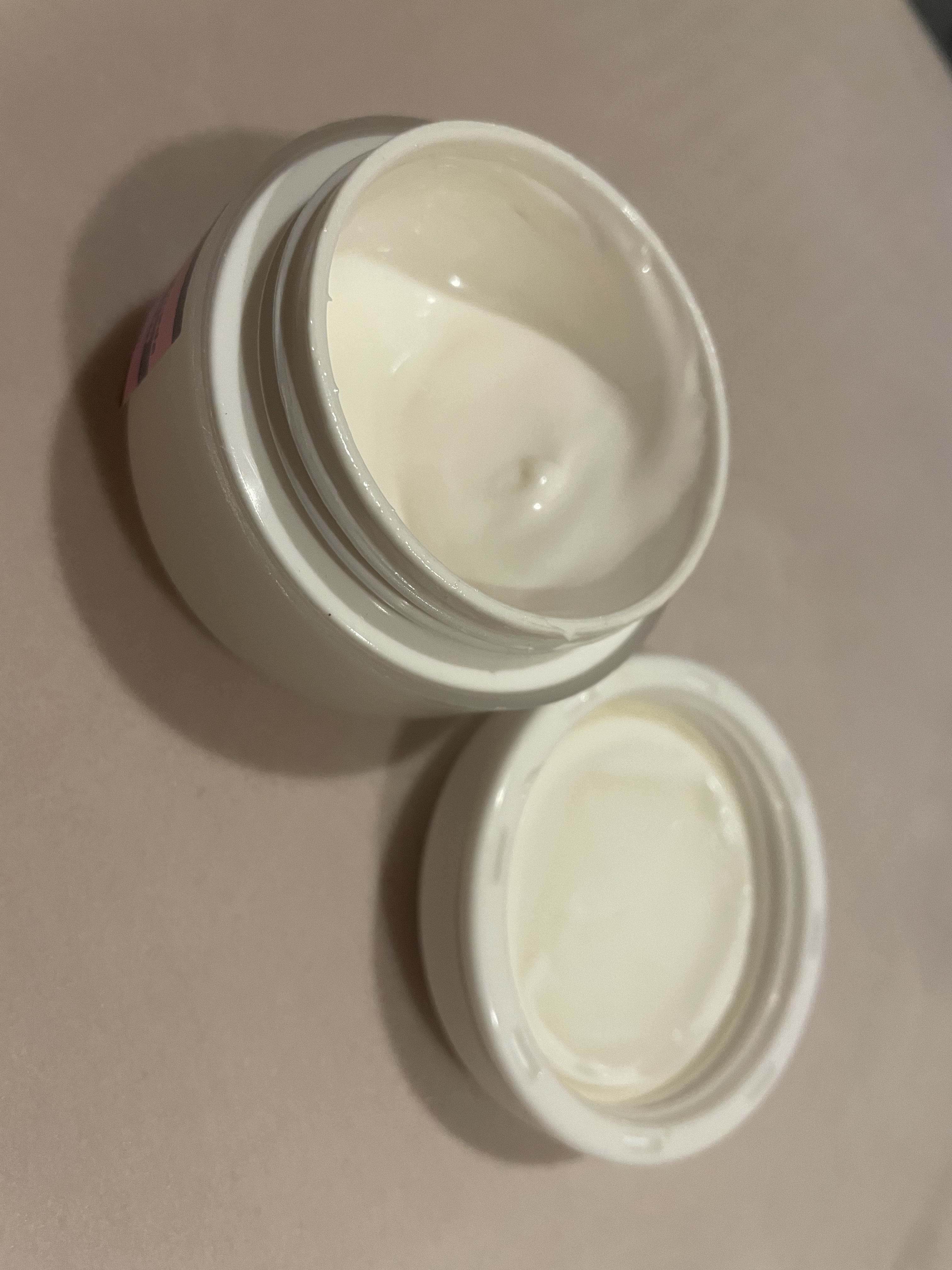 ナマコ クリーム/Malaysia Handmade/フェイスクリームを使ったクチコミ（3枚目）