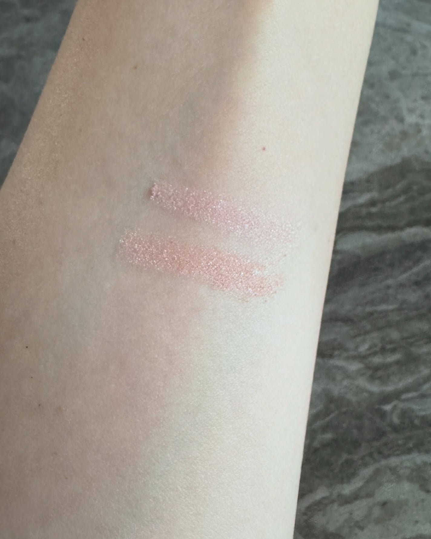 Non/フォロバ100 on LIPS 「\新色登場/トゥークールフォースクールの大人気アイテム【フロッ..」(2枚目)