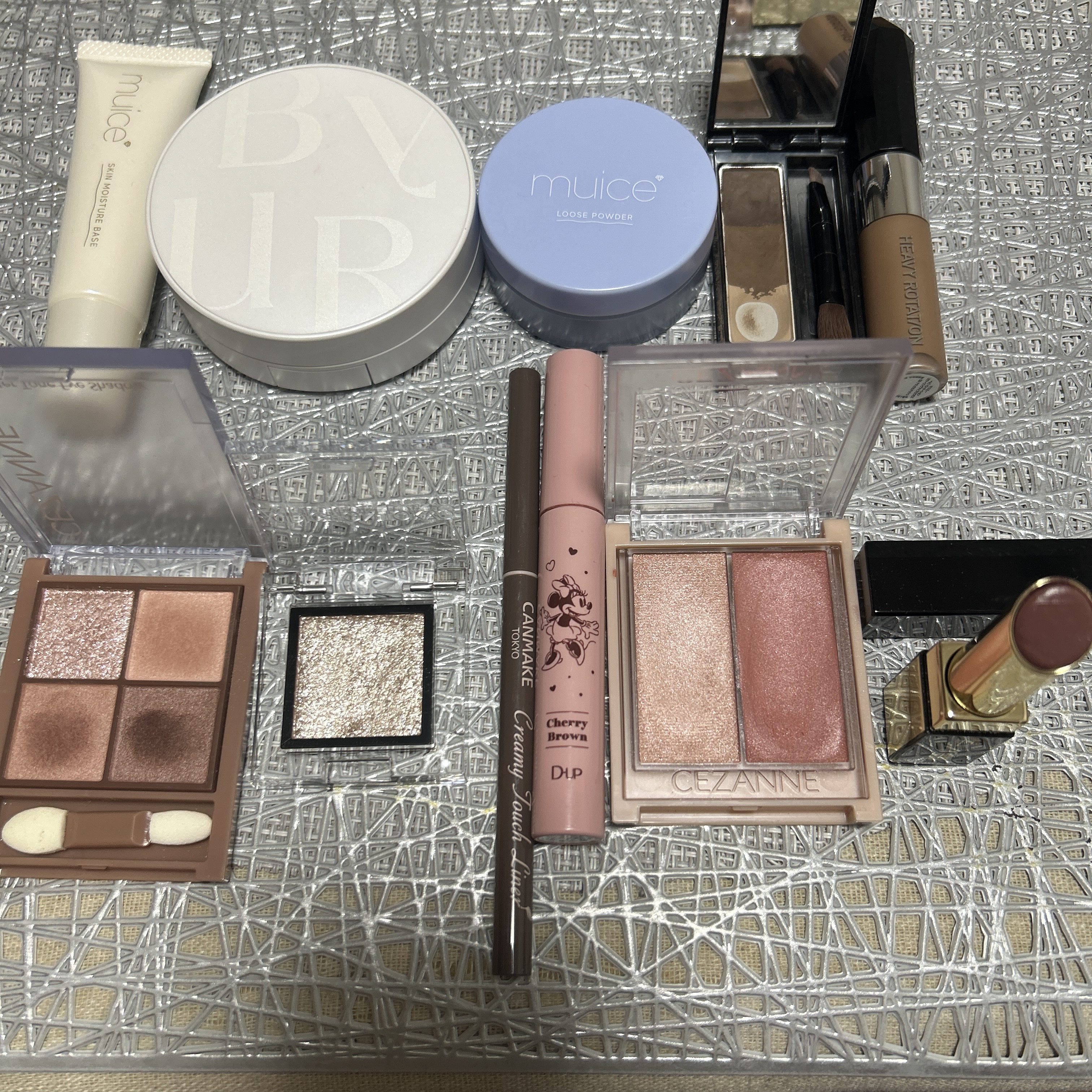 クリーミータッチライナー/キャンメイク/ジェルアイライナーを使ったクチコミ（2枚目）