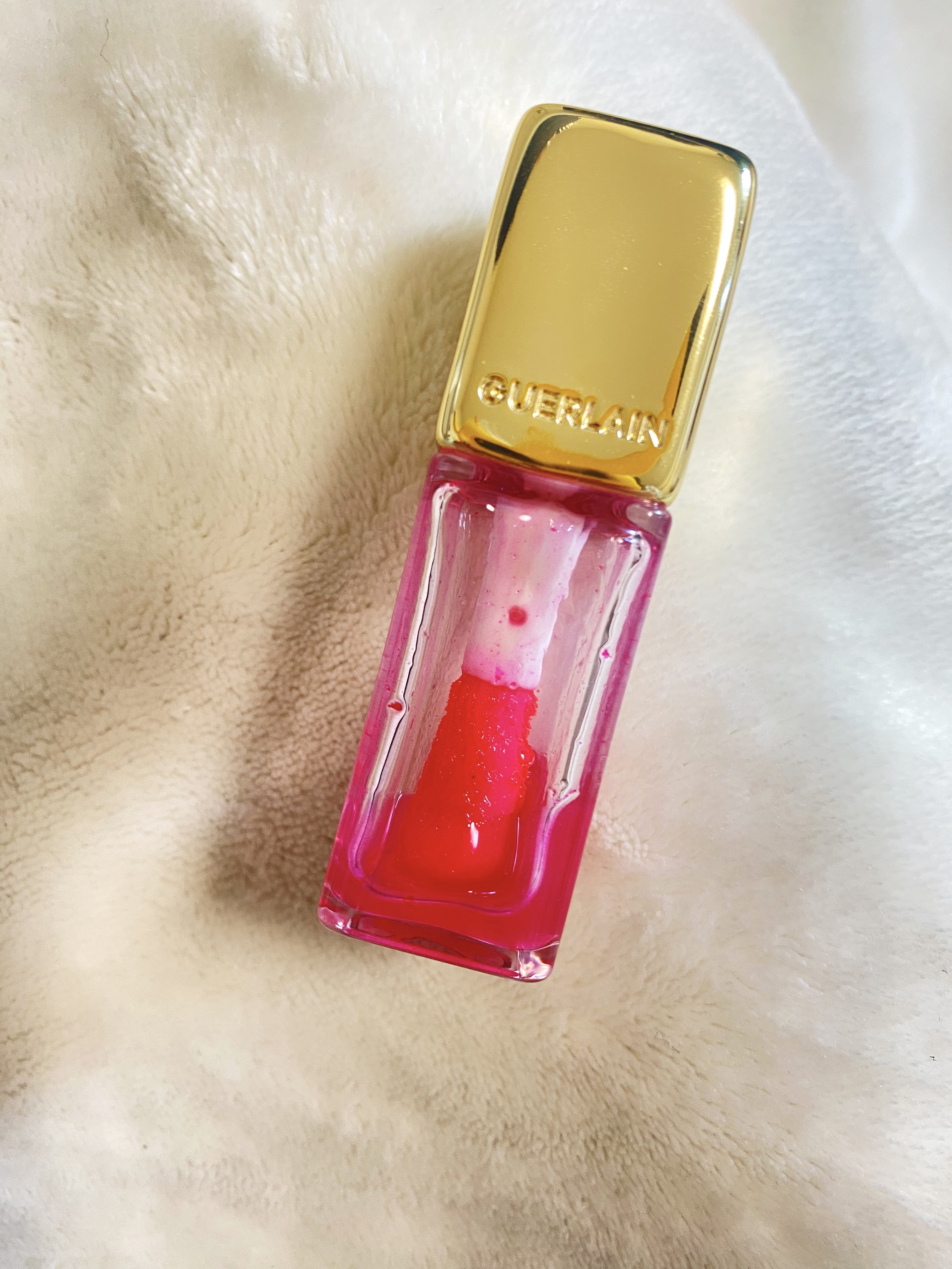 キスキス ビー グロウ オイル 458  ローズ ポップ グロウ/GUERLAIN/リップグロスを使ったクチコミ（1枚目）