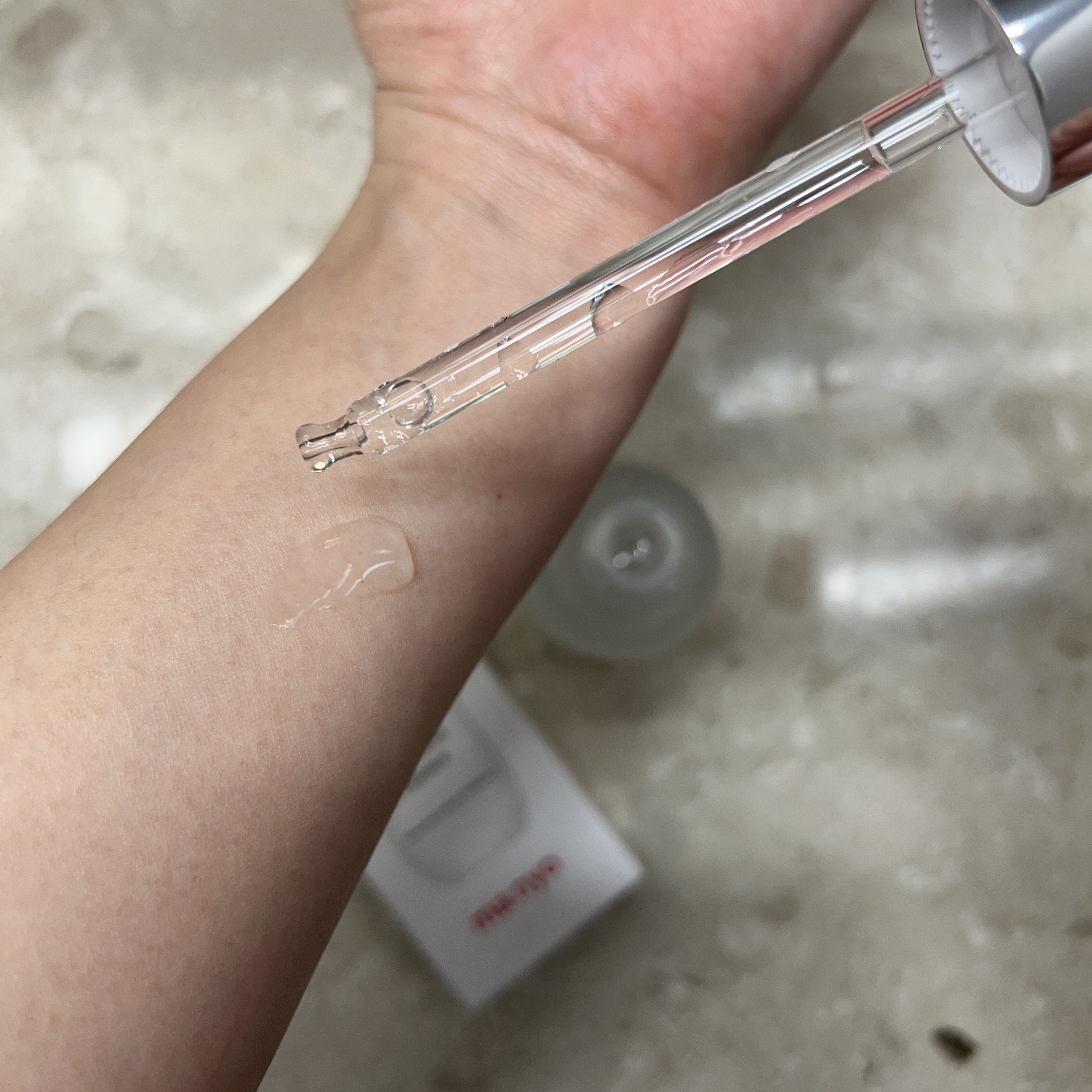 ガラク ナイアシン 3.0 エッセンス/manyo/美容液を使ったクチコミ（3枚目）