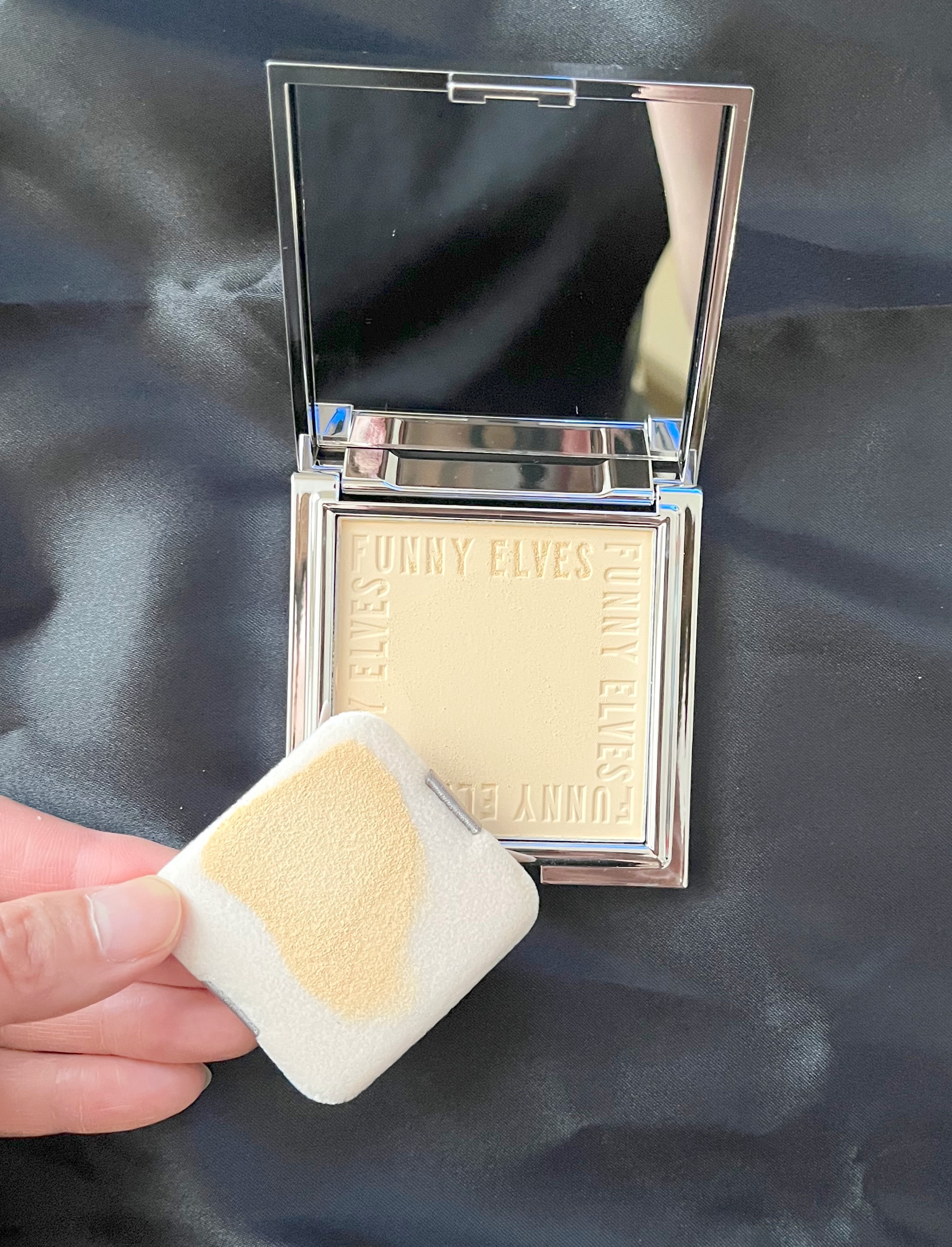 ソフトマットプレストパウダー/FUNNY ELVES方里/プレストパウダーを使ったクチコミ（2枚目）