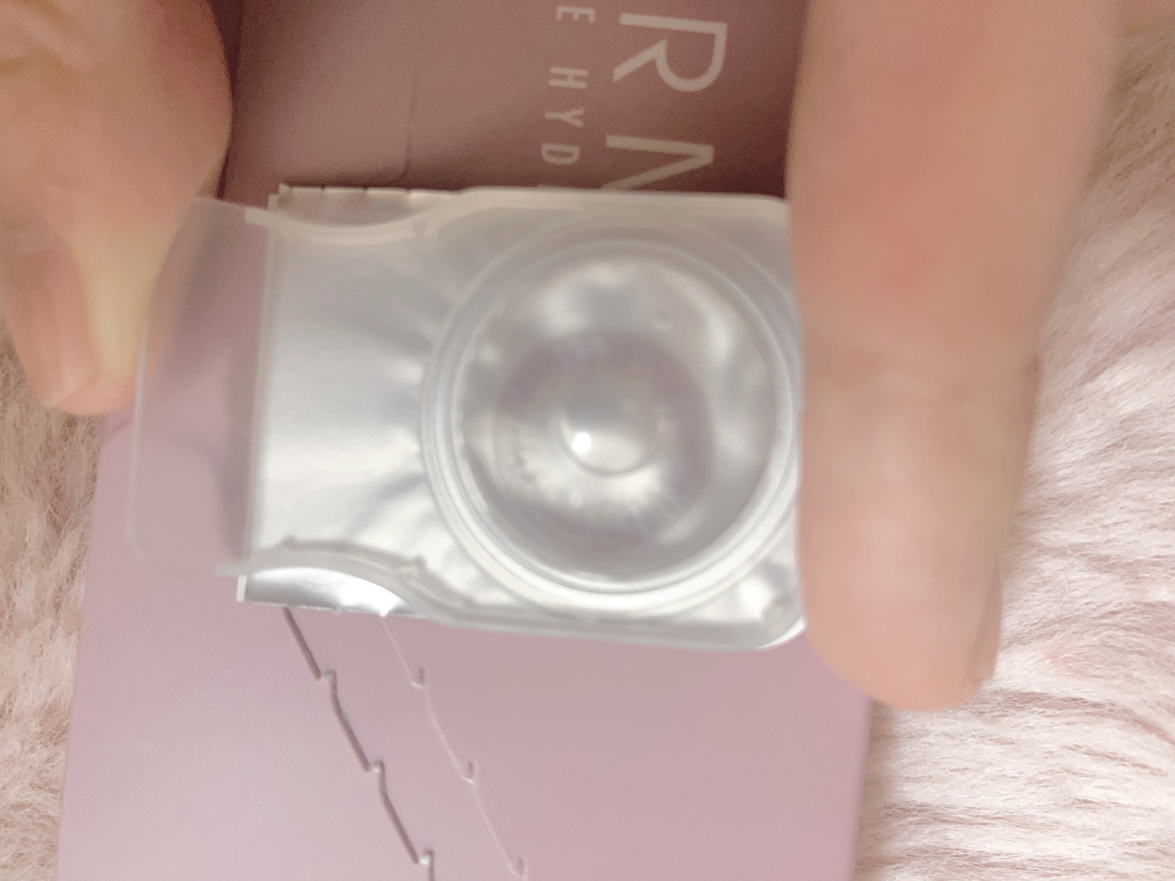 ラルム シリコーンハイドロゲル ダブルモイストUV ワンデー コズミックモーヴ/LARME/カラーコンタクトレンズを使ったクチコミ（1枚目）