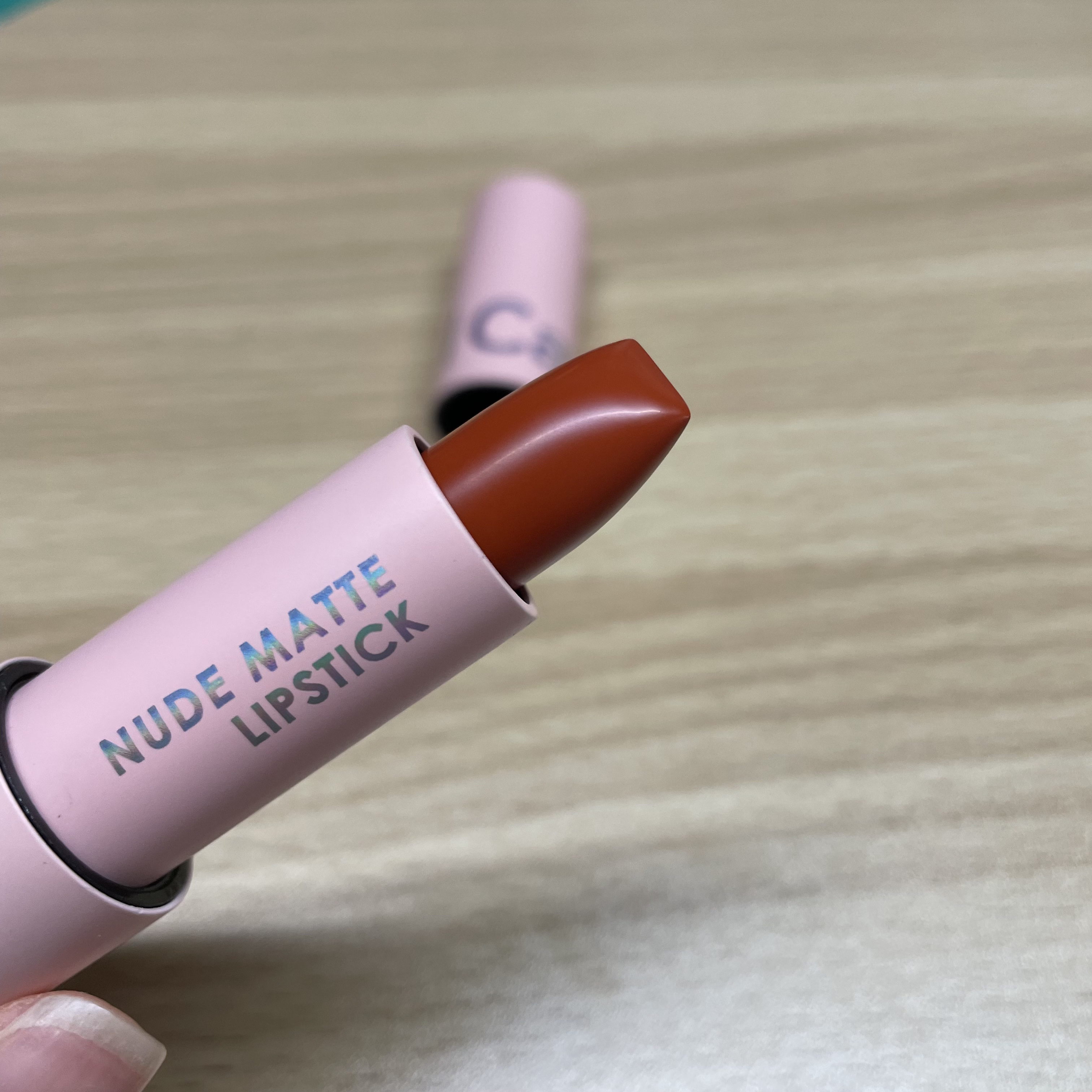 ヌードマットリップスティック 09 So Hot/CathyDoll/口紅を使ったクチコミ（1枚目）