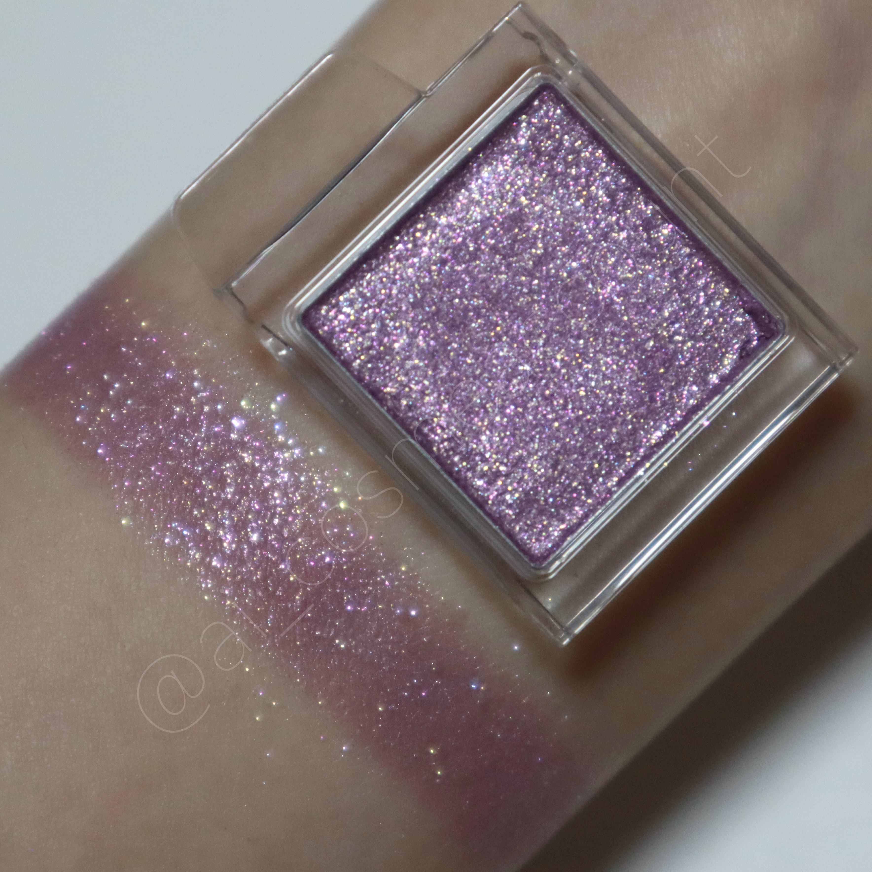 スライドインシングル/rom&nd/単色アイシャドウを使ったクチコミ（3枚目）