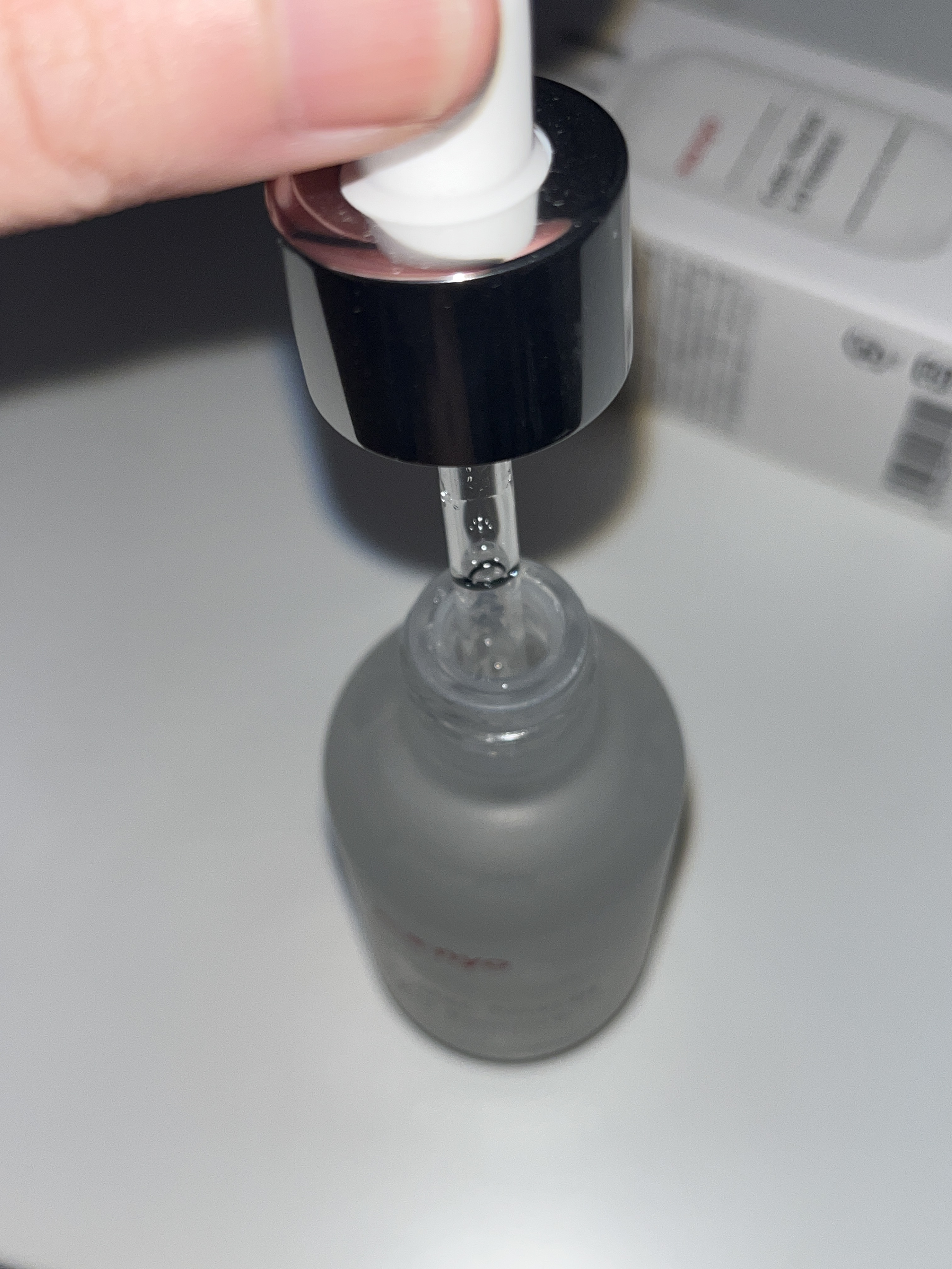 ガラク ナイアシン 3.0 エッセンス/manyo/美容液を使ったクチコミ（2枚目）