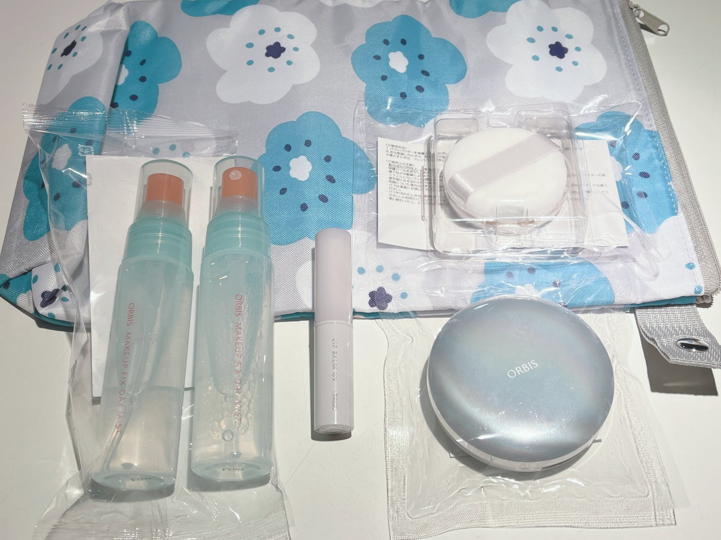 ぬんぬん on LIPS 「オルビス購入品。6500円以上だったので保冷ポーチが付いてきま..」(1枚目)