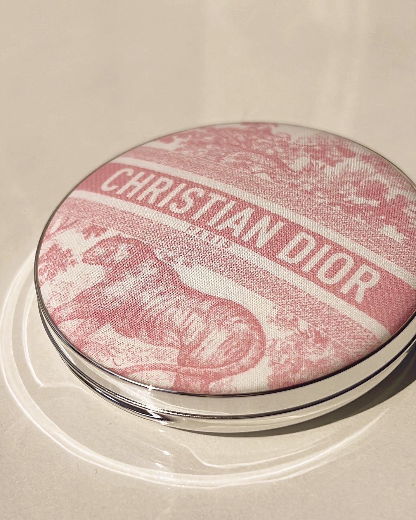 aco on LIPS 「𝐷𝐼𝑂𝑅𝐹𝑂𝑅𝐸𝑉𝐸𝑅𝑁𝑈𝐷𝐸𝐵𝑅𝑂𝑁𝑍𝐸𝐺𝐿𝑂𝑊202..」(4枚目)