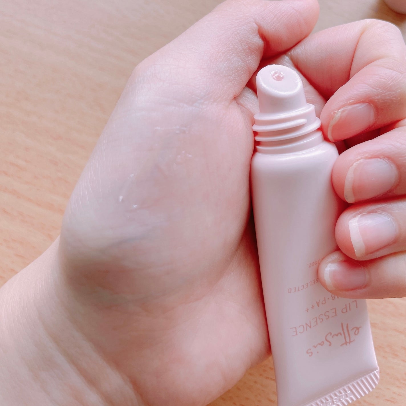 エテュセ リップエッセンス/ettusais/リップ美容液を使ったクチコミ(2枚目)