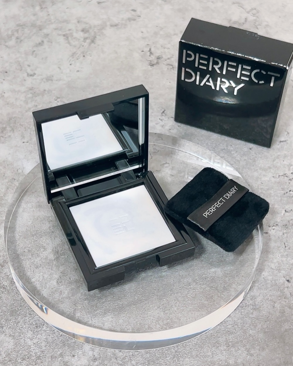 トランスルーシェント ブルーリング セッティング パウダー/PERFECT DIARY/プレストパウダーを使ったクチコミ（1枚目）