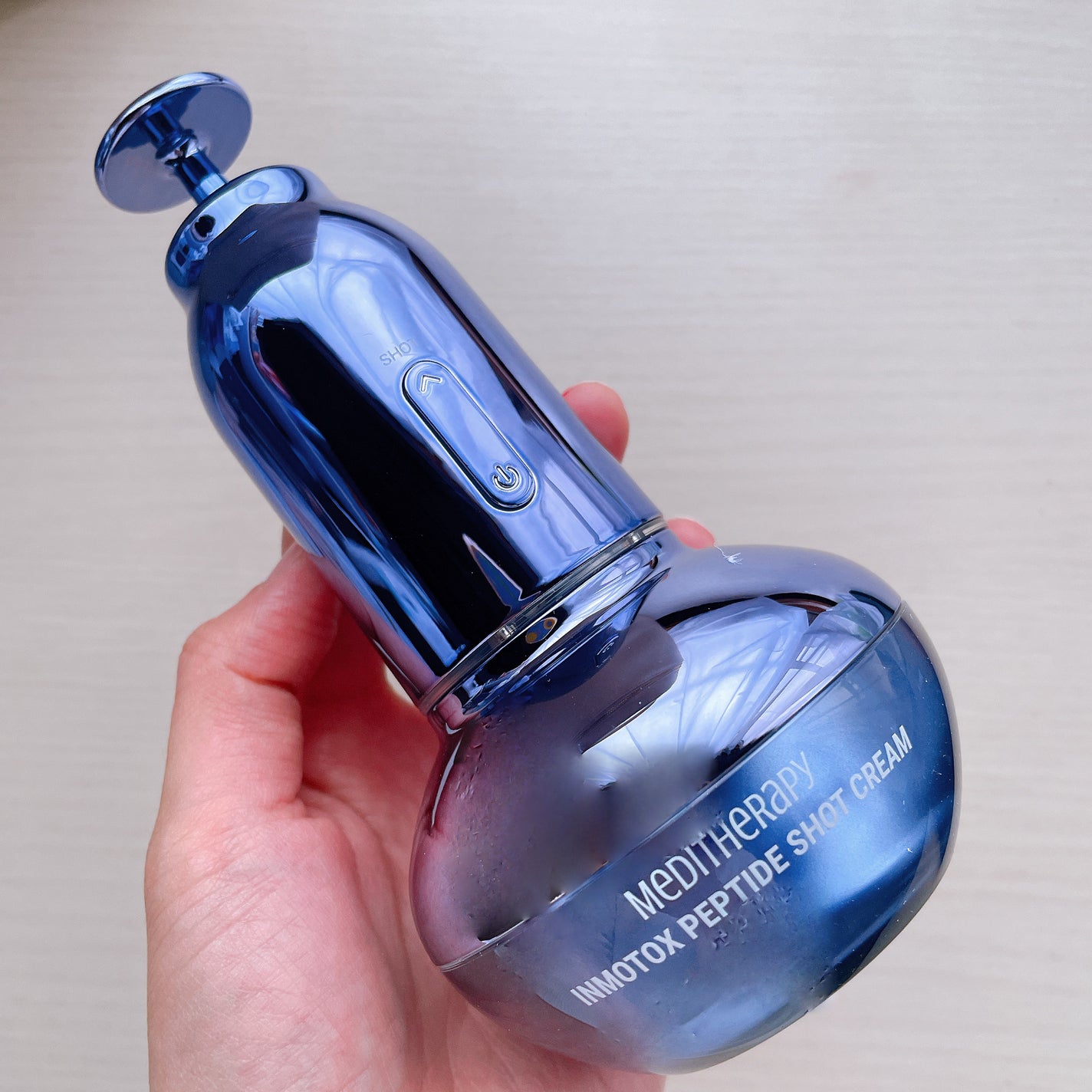インモトックス小顔リフトアップペプチドショットクリーム&吸引ジェット/MEDITHERAPY/フェイスクリームを使ったクチコミ(1枚目)