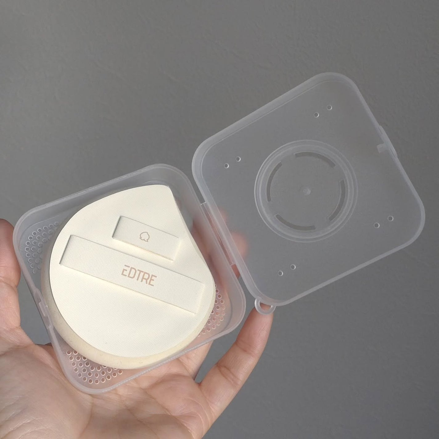 多機能パフ モモ型 /EDTRE/パフ・スポンジを使ったクチコミ(3枚目)