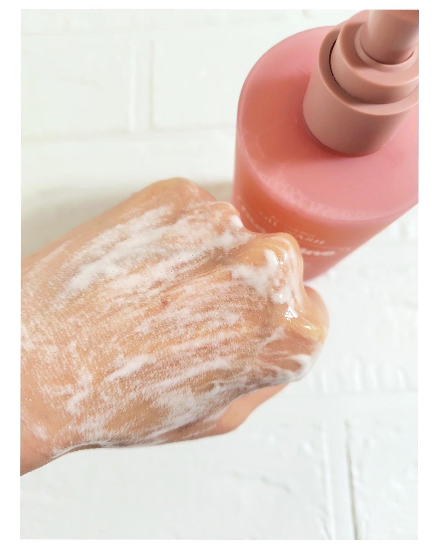 アロマナッツスリムフィットボディローション/nutseline/レッグ・フットケアを使ったクチコミ(4枚目)