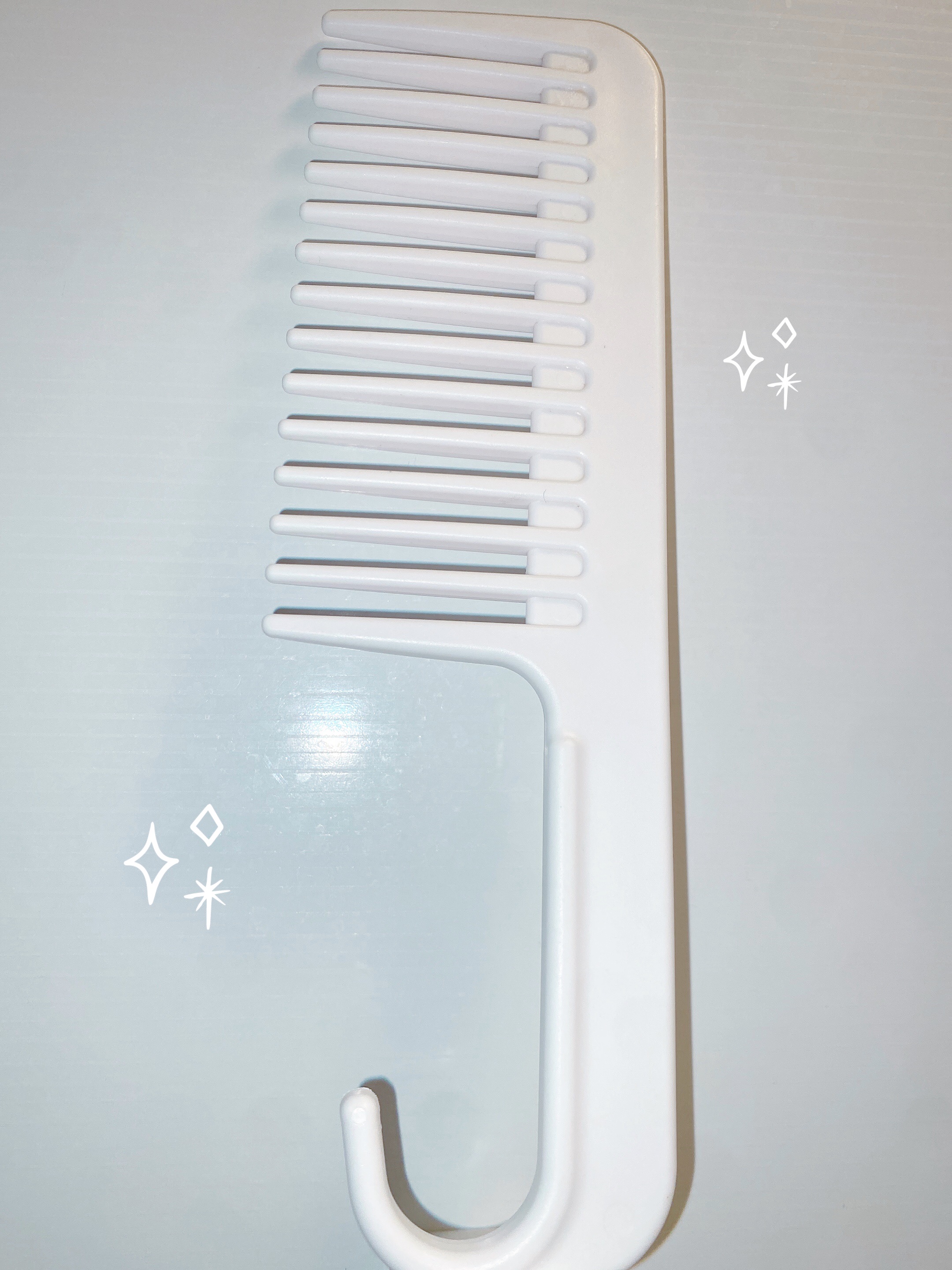 ひっかけられるトリートメントコーム/セリア/その他スタイリングを使ったクチコミ（1枚目）