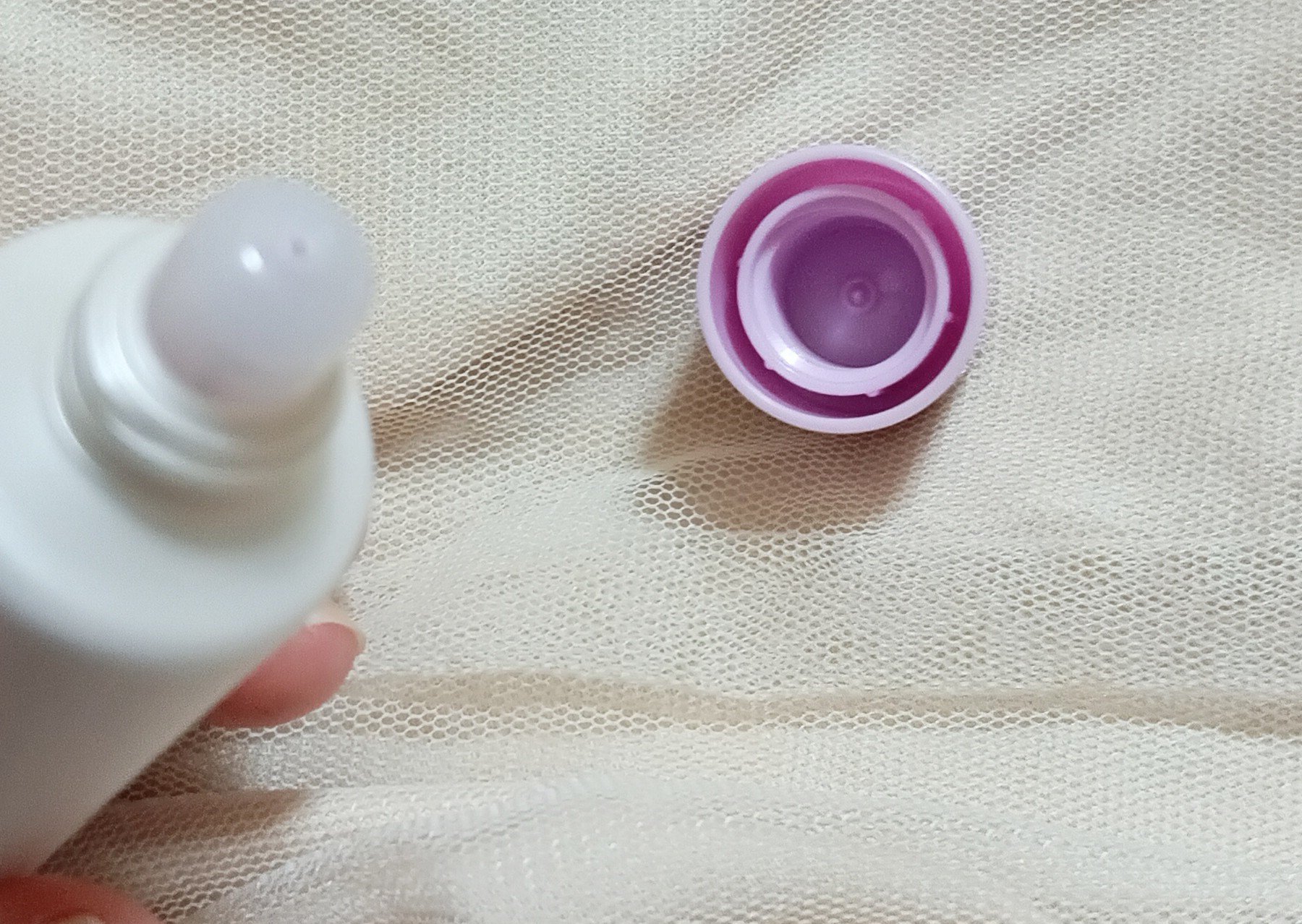 皮脂テカリ防止下地50/CEZANNE/化粧下地を使ったクチコミ（2枚目）