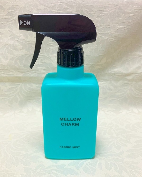 ファブリックミスト エレガントブルーフラワーの香り/MELLOW CHARM/ファブリックミストを使ったクチコミ（3枚目）