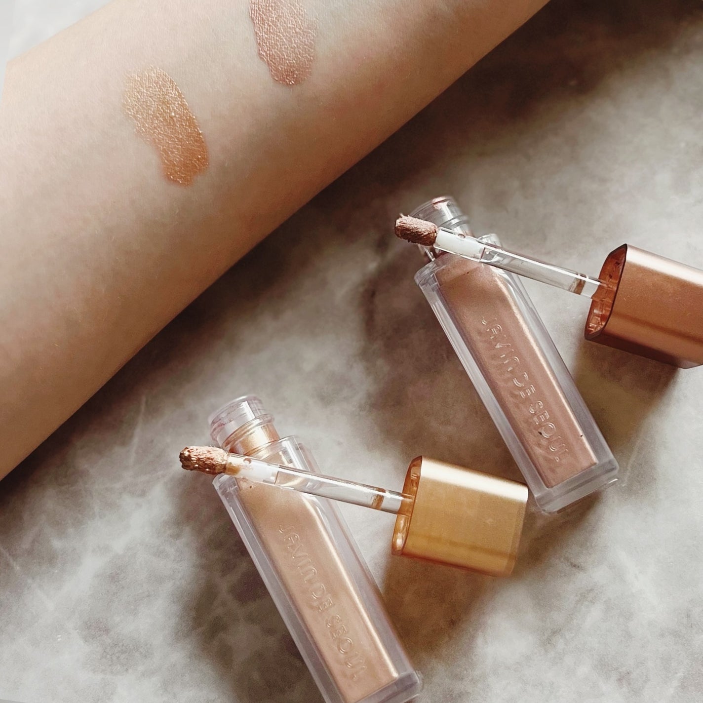 ウィンク アイ シマー ライト/Javin De Seoul/リキッドアイシャドウを使ったクチコミ(2枚目)