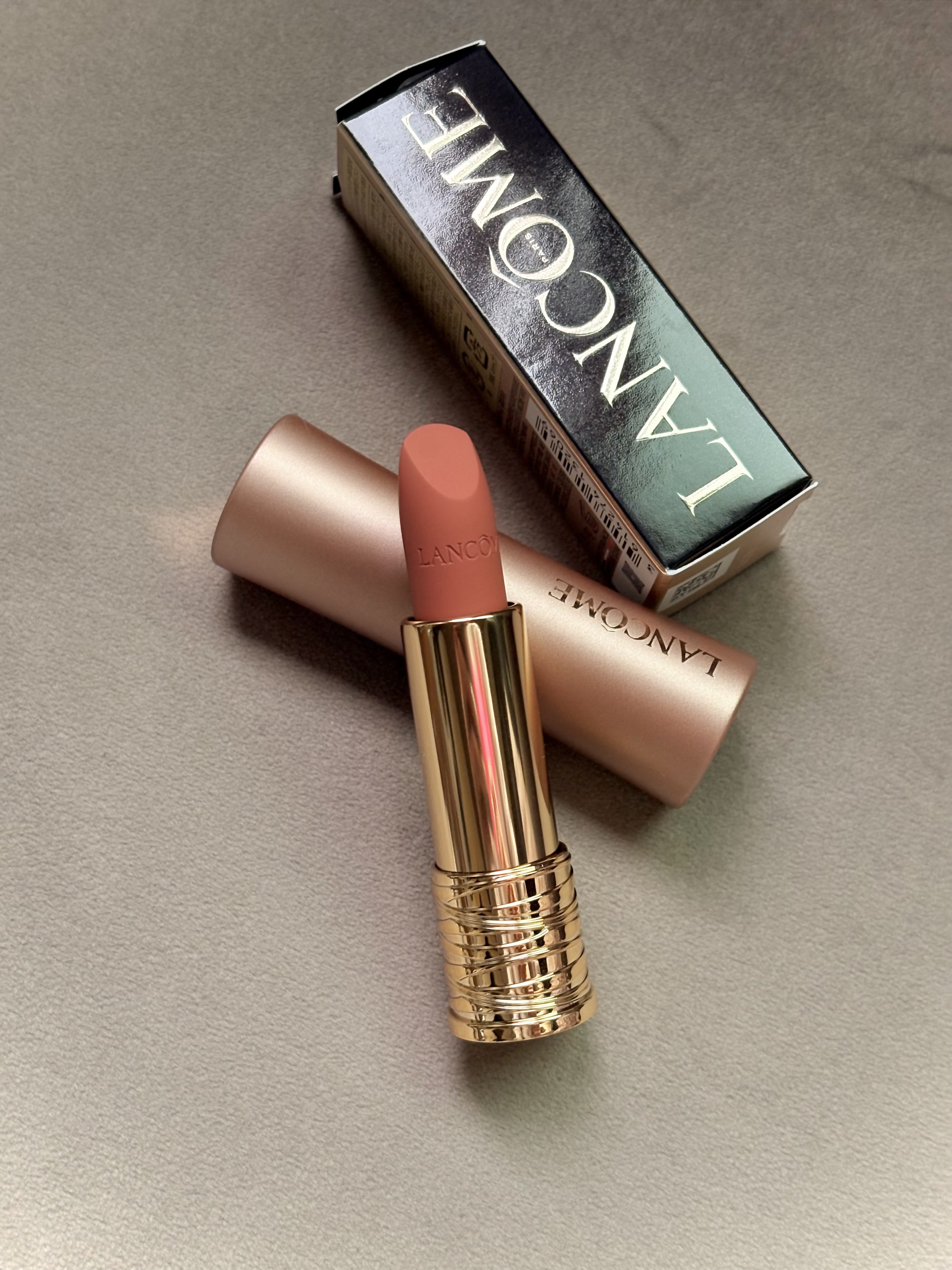 ラプソリュ ルージュ インティマット/LANCOME/口紅を使ったクチコミ（1枚目）