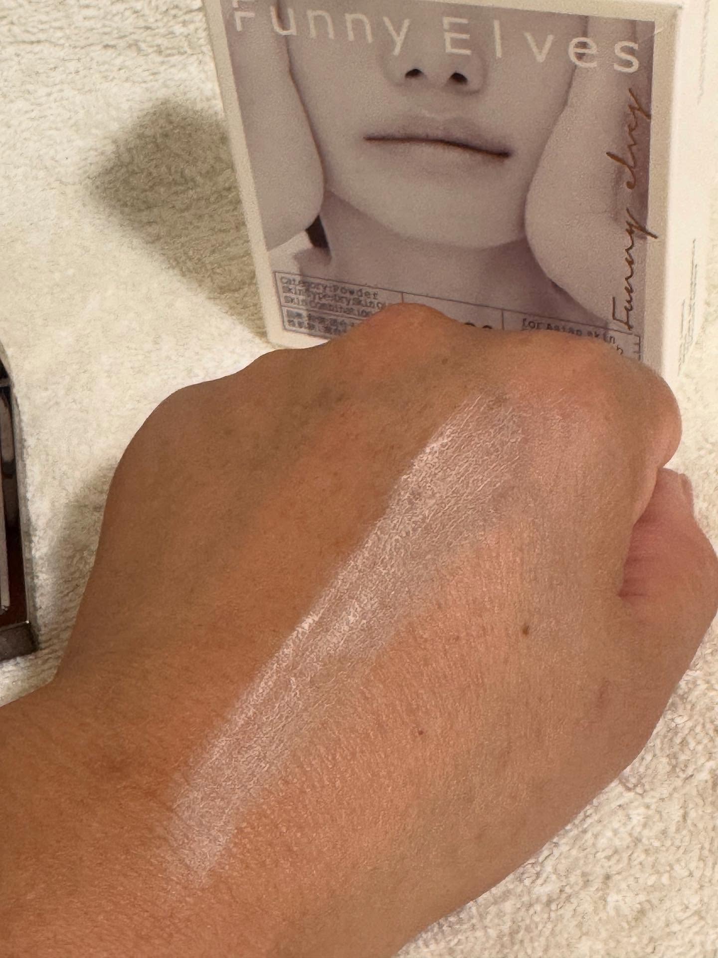 ソフトマットプレストパウダー/FUNNY ELVES方里/プレストパウダーを使ったクチコミ（2枚目）