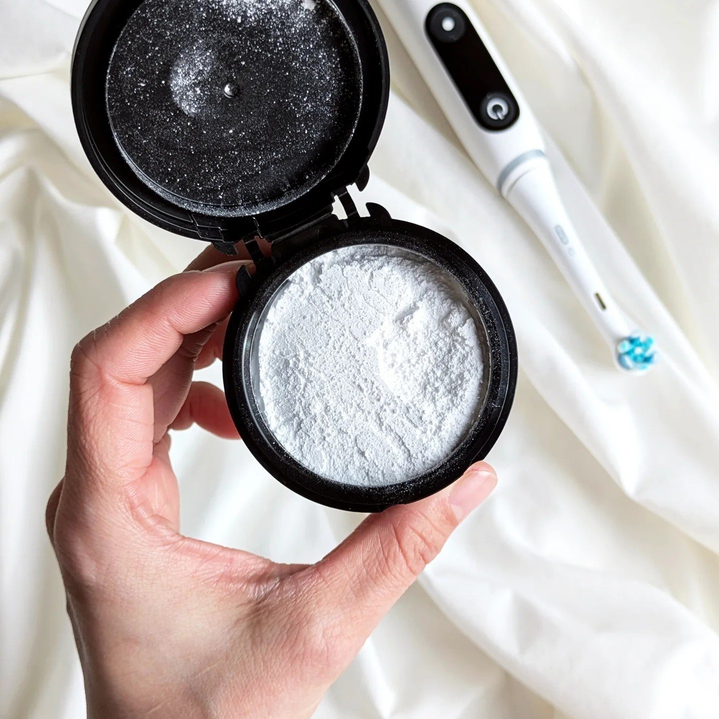 Dr.オーラル 3Dホワイトニングパウダー(プライムミント)/Dr.Oral/歯磨き粉を使ったクチコミ（2枚目）