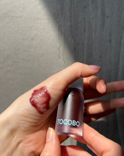 ジューシーベリープランピングリップオイル/TOCOBO/リップグロスを使ったクチコミ(4枚目)