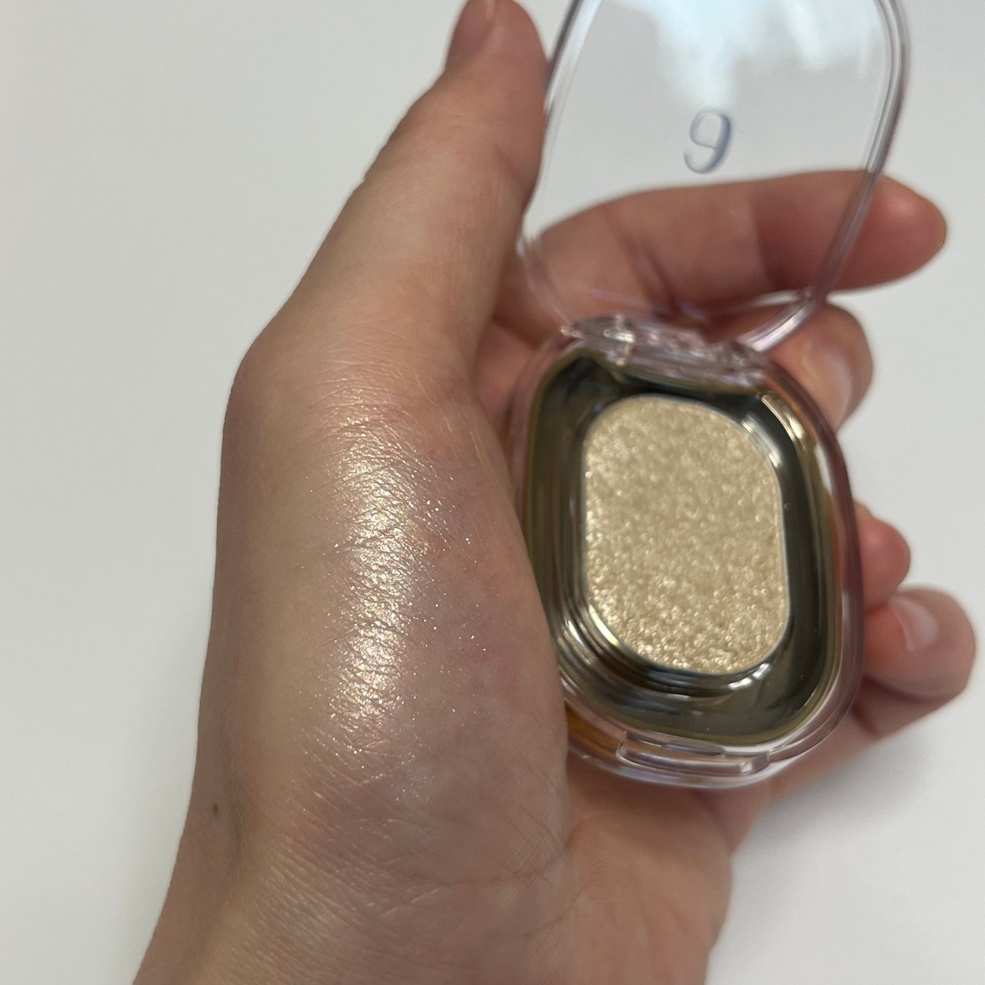 SPARKLE SPOT/Ameli/単色アイシャドウを使ったクチコミ(2枚目)