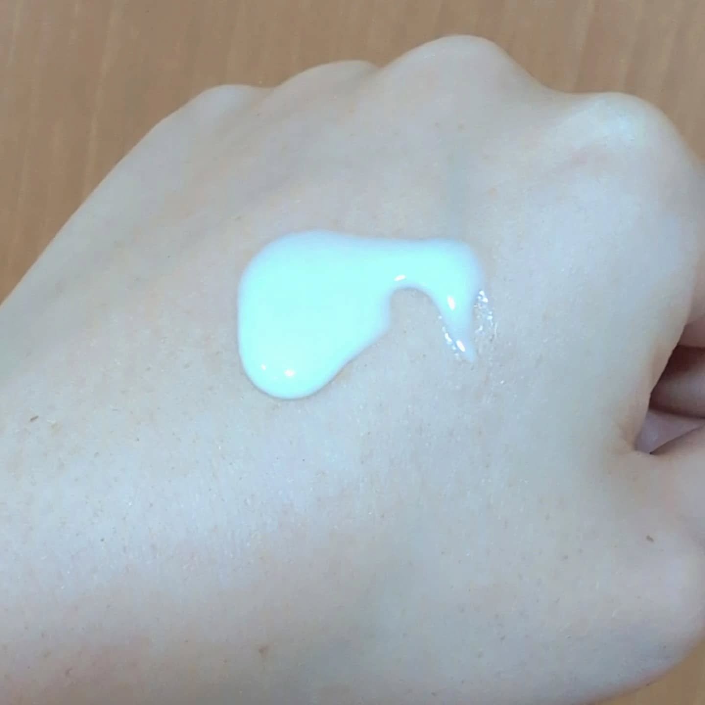 ニベアUV ディープ プロテクト＆ケア ジェル/ニベア/日焼け止めジェルを使ったクチコミ（3枚目）