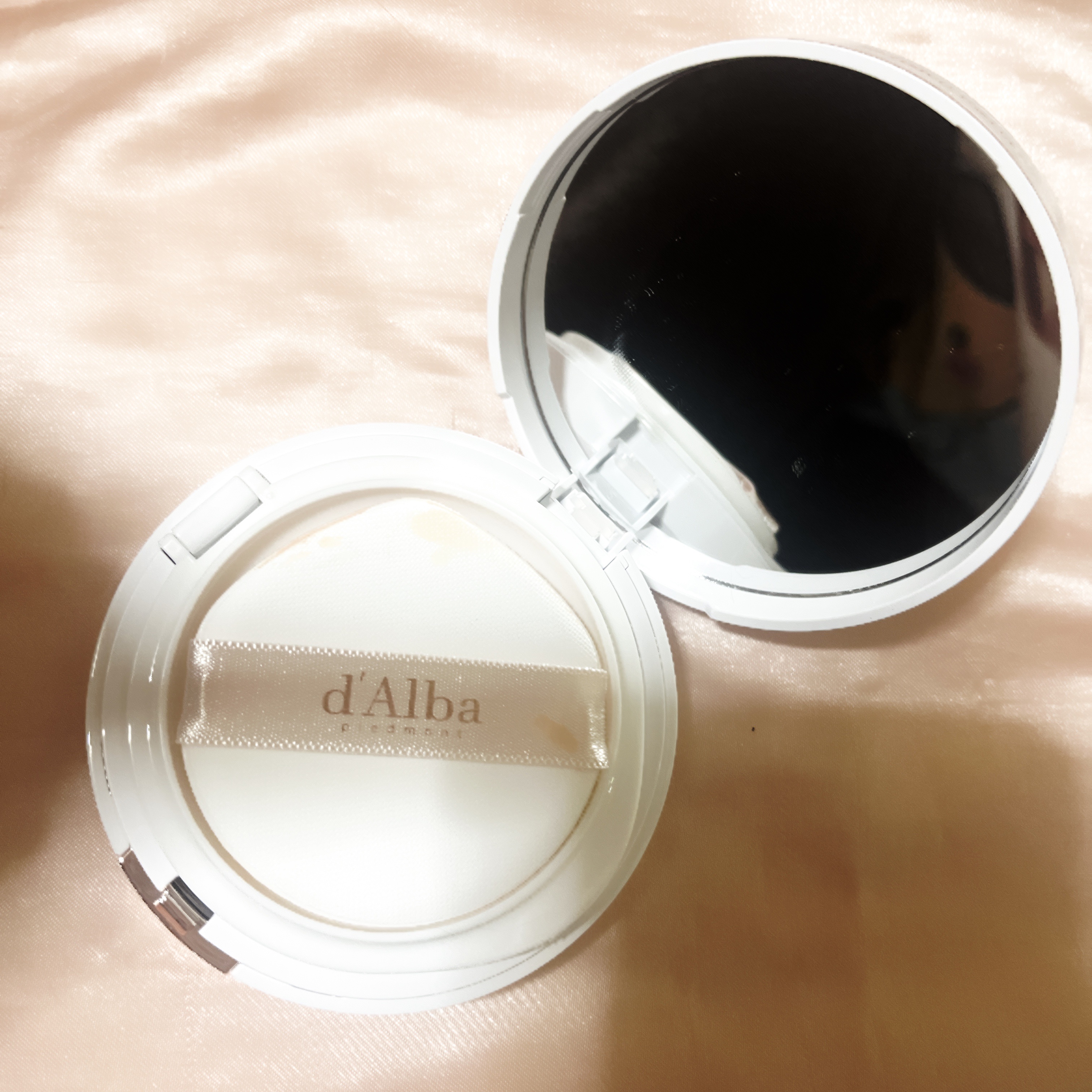 ウォータフルトーンアップサンクッション/ダルバ/化粧下地を使ったクチコミ（2枚目）